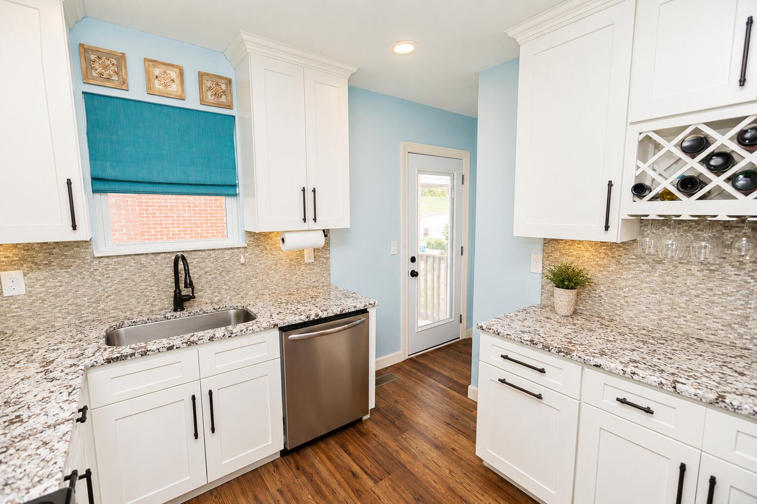 329 Highland Avenue Property Photo 6