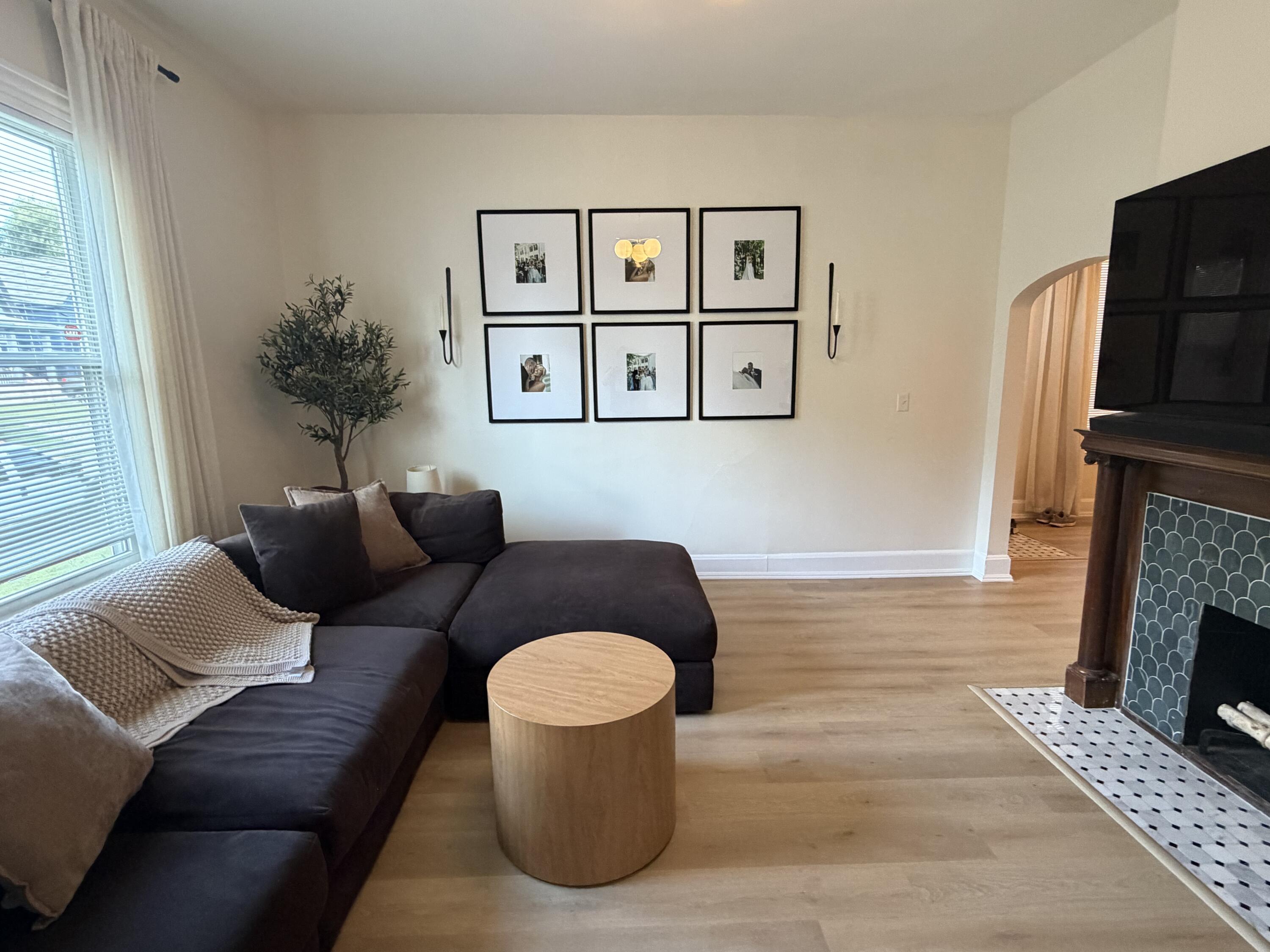 155 E 42nd Street Property Photo 4