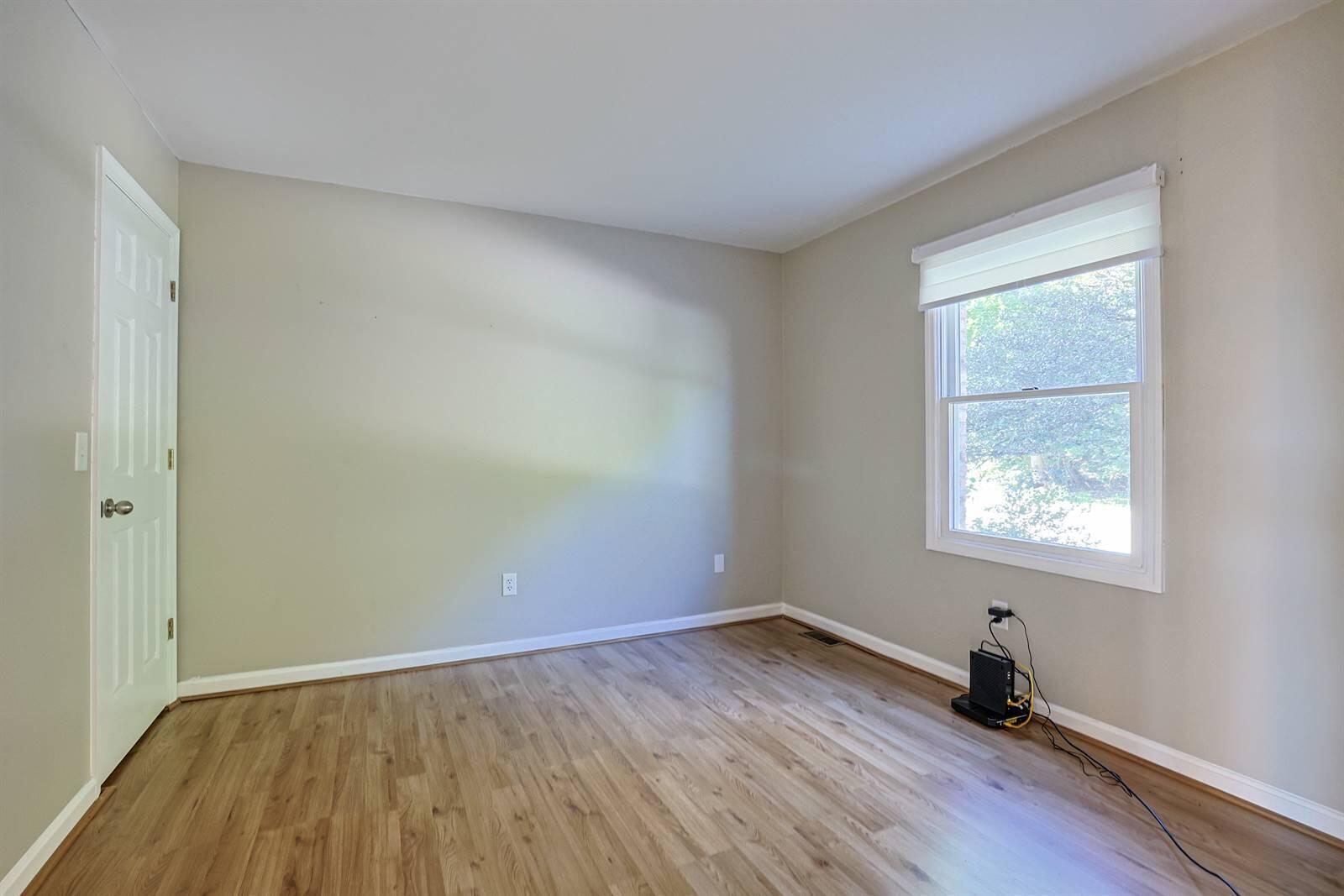 630 Pointe Benton Lane Property Photo 20
