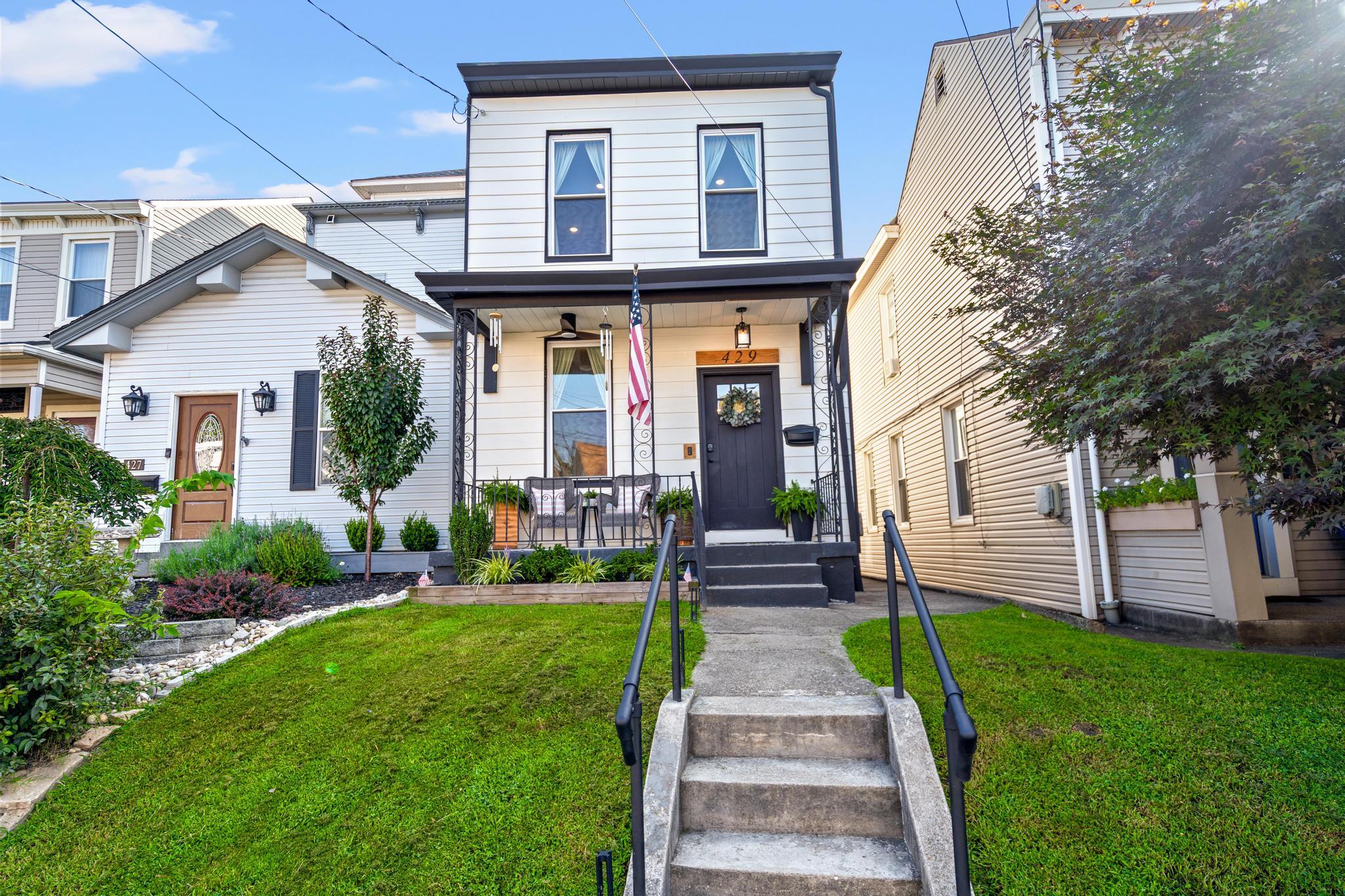 429 Clark Street Property Photo 1