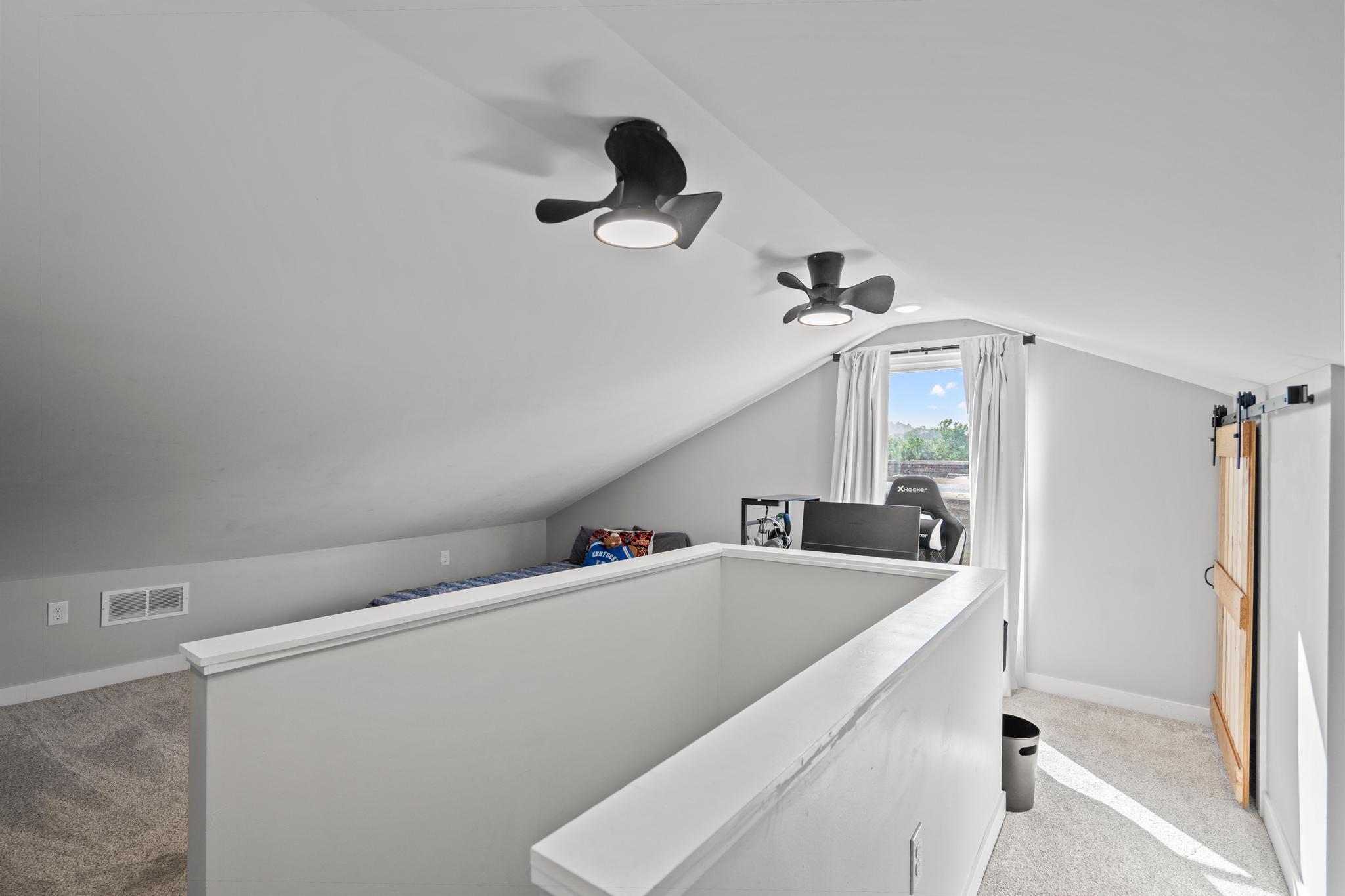 429 Clark Street Property Photo 19