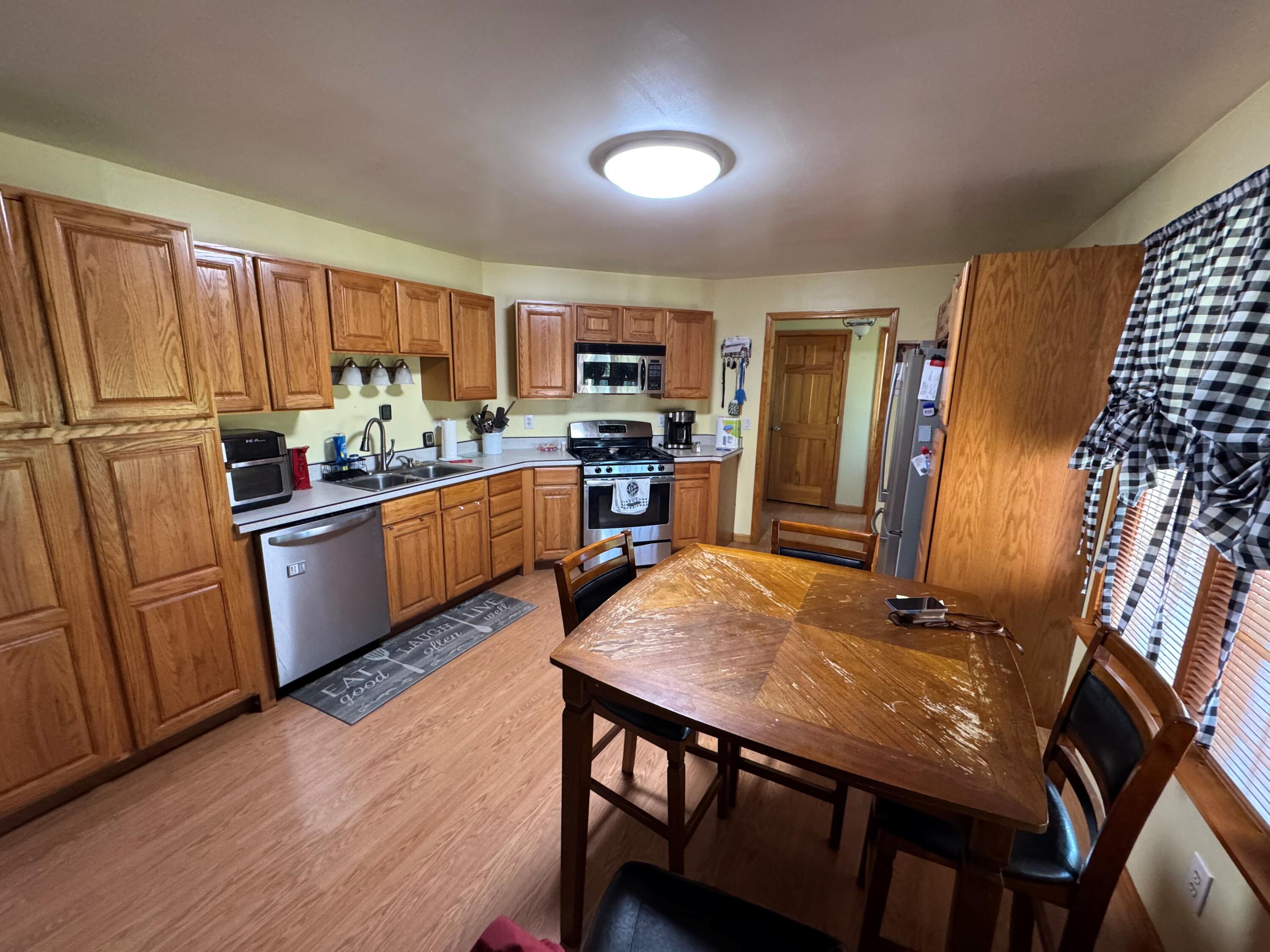 5325 E Highway 22 Property Photo 11