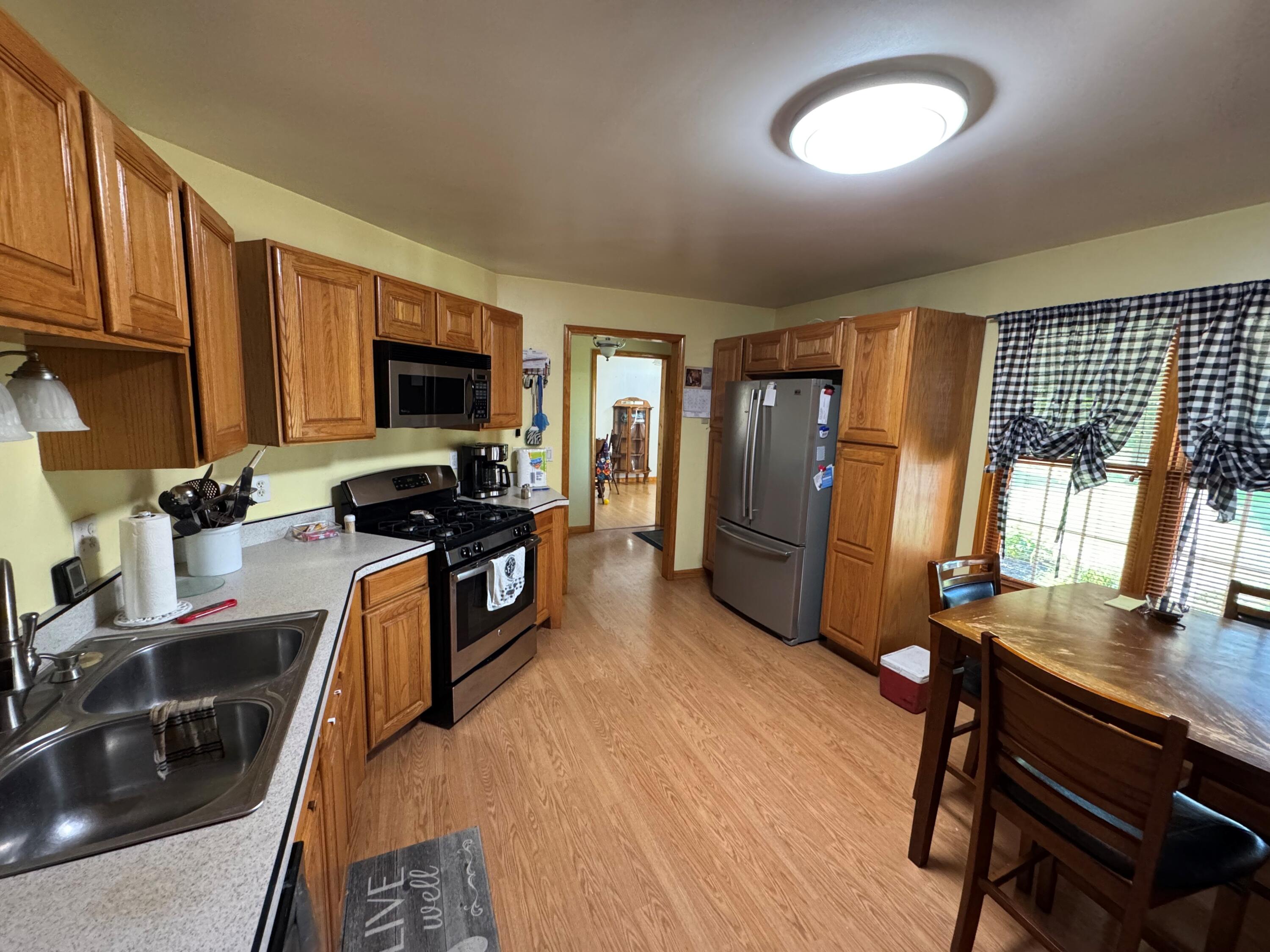 5325 E Highway 22 Property Photo 12