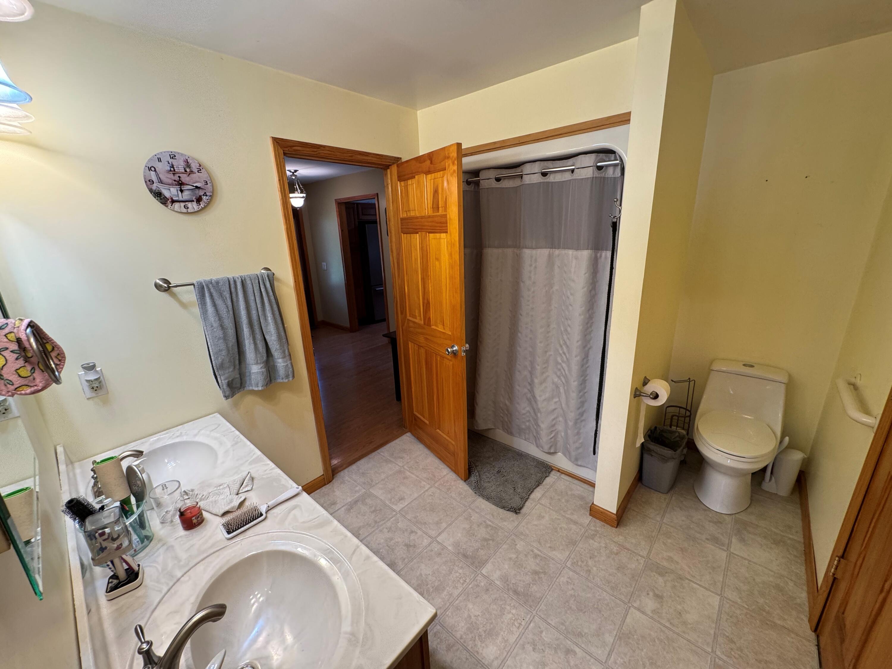 5325 E Highway 22 Property Photo 16