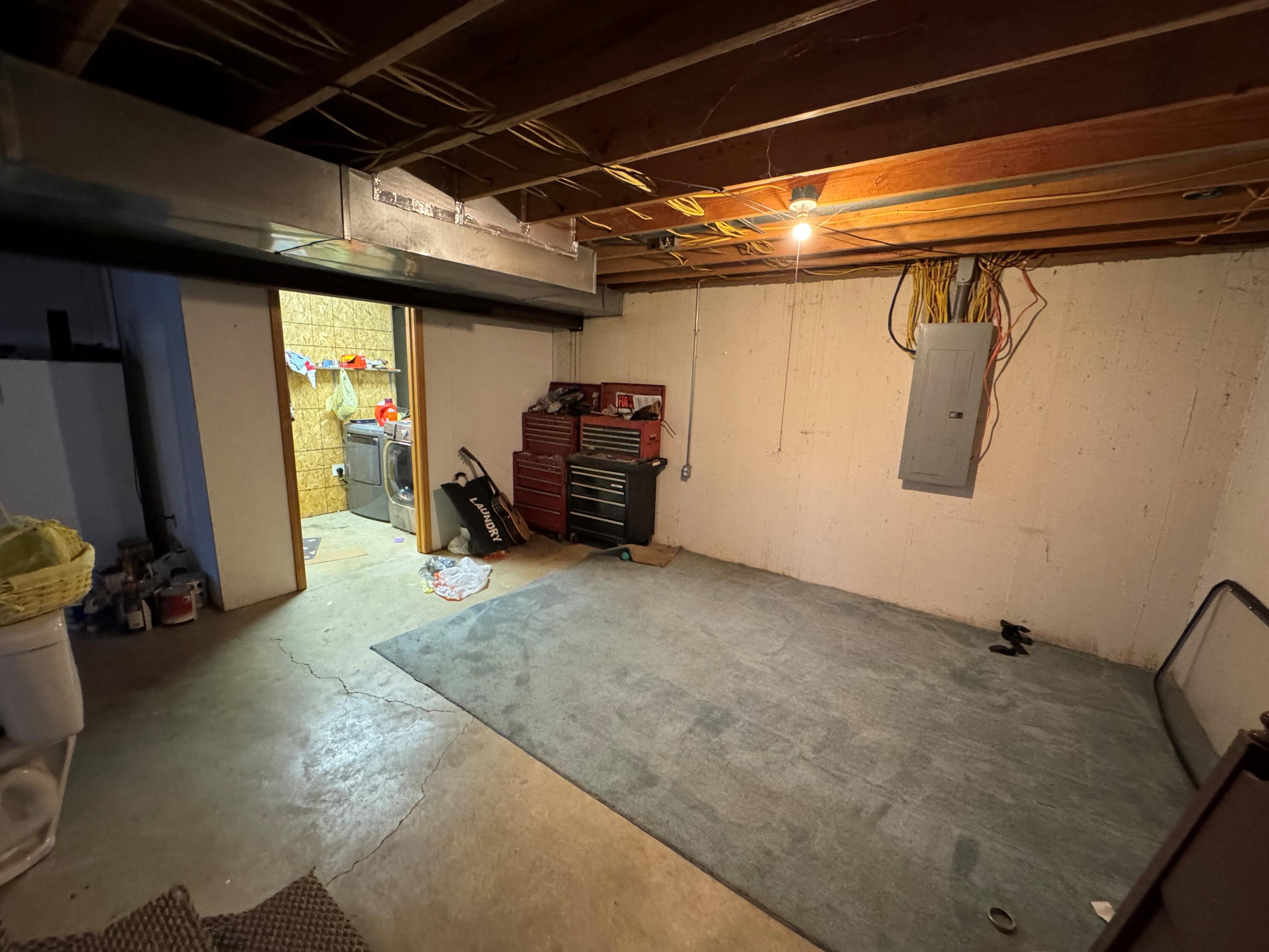 5325 E Highway 22 Property Photo 17