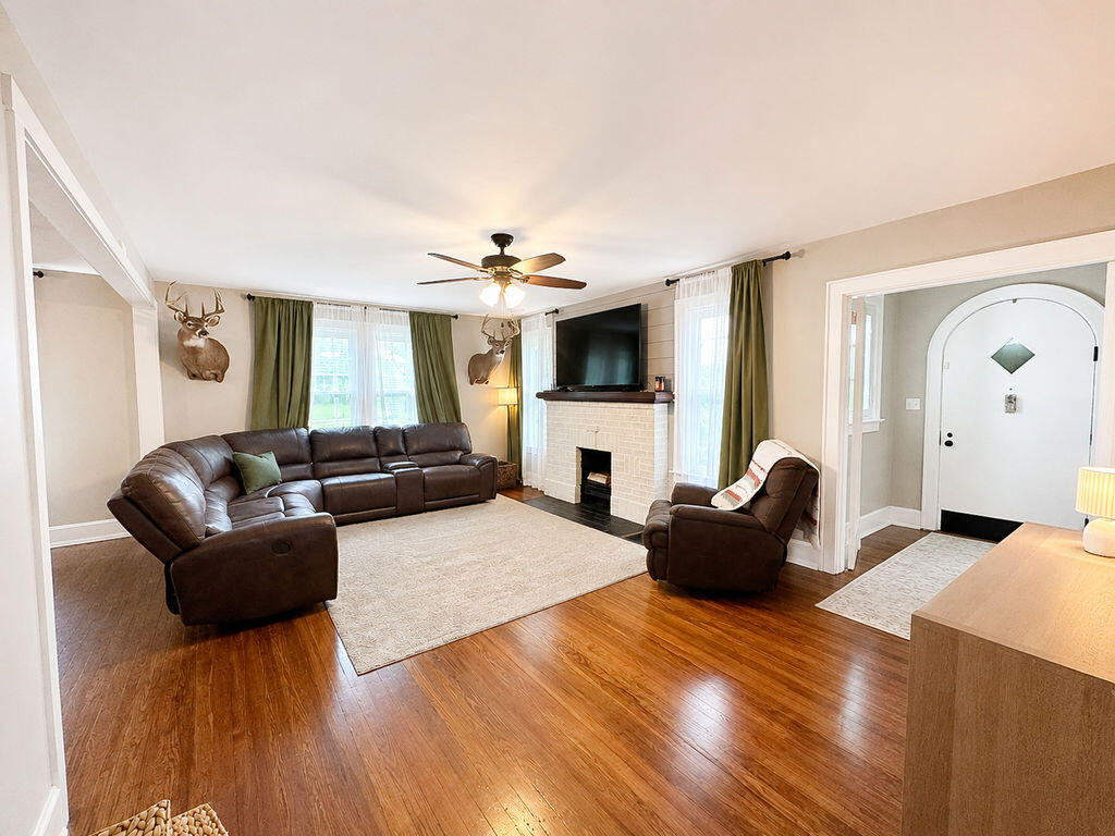 23 Charlotte Heights Property Photo 25