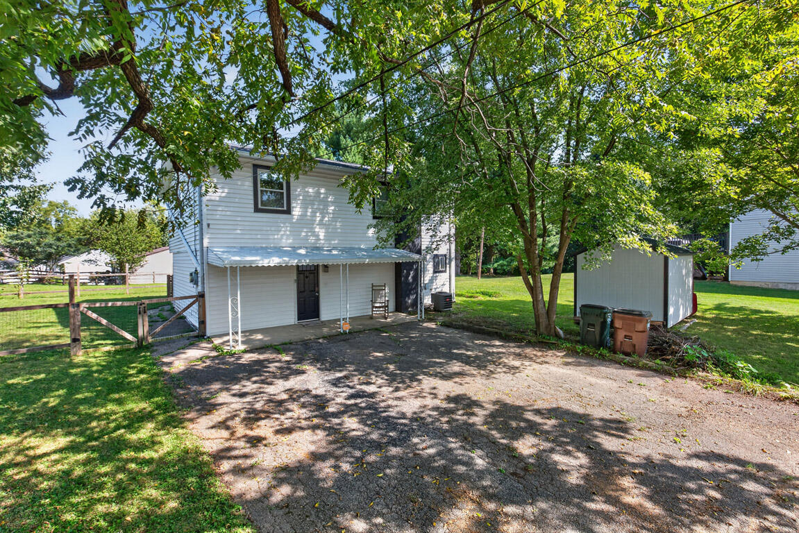 264 Shaw Avenue Property Photo 1