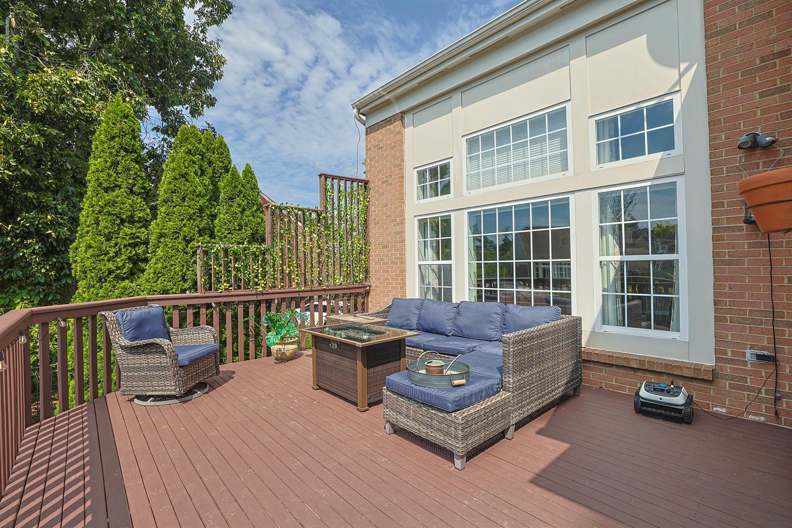 1117 Grindstone Court Property Photo 42