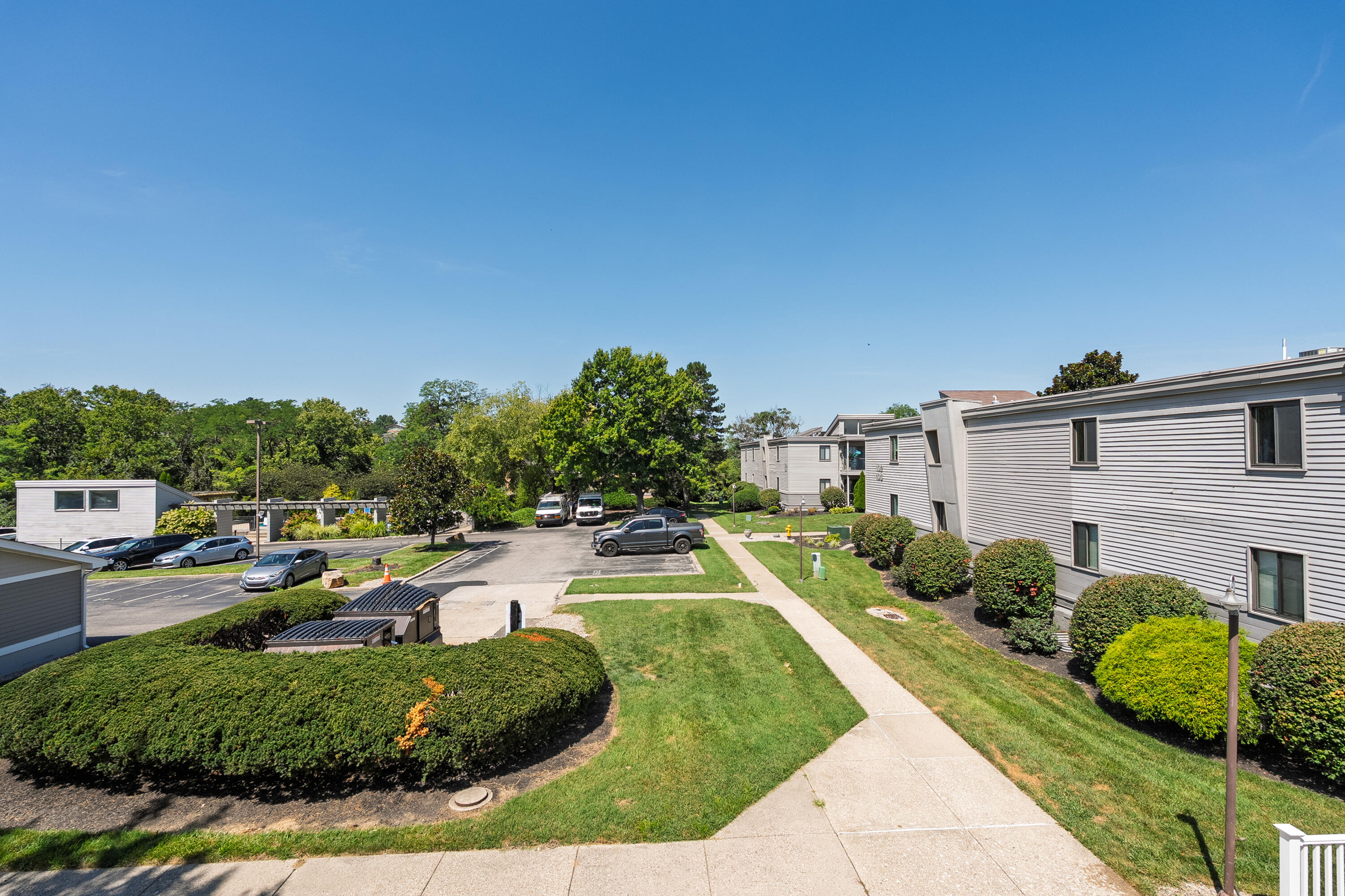 105 Winding Way, C Property Photo 18