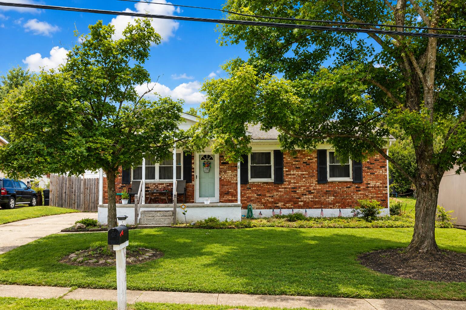 3346 Sycamore Tree Lane Property Photo 2
