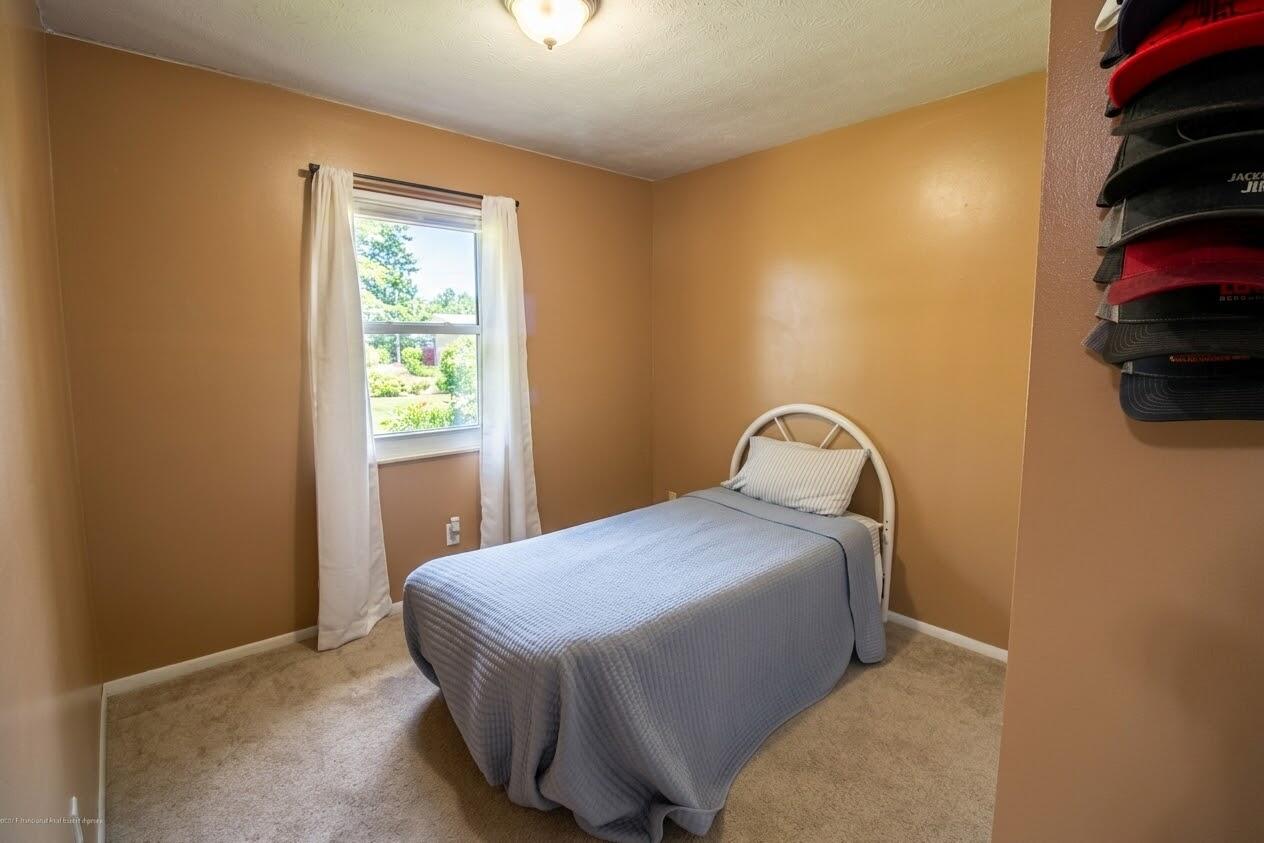 2 Terence Road Property Photo 15