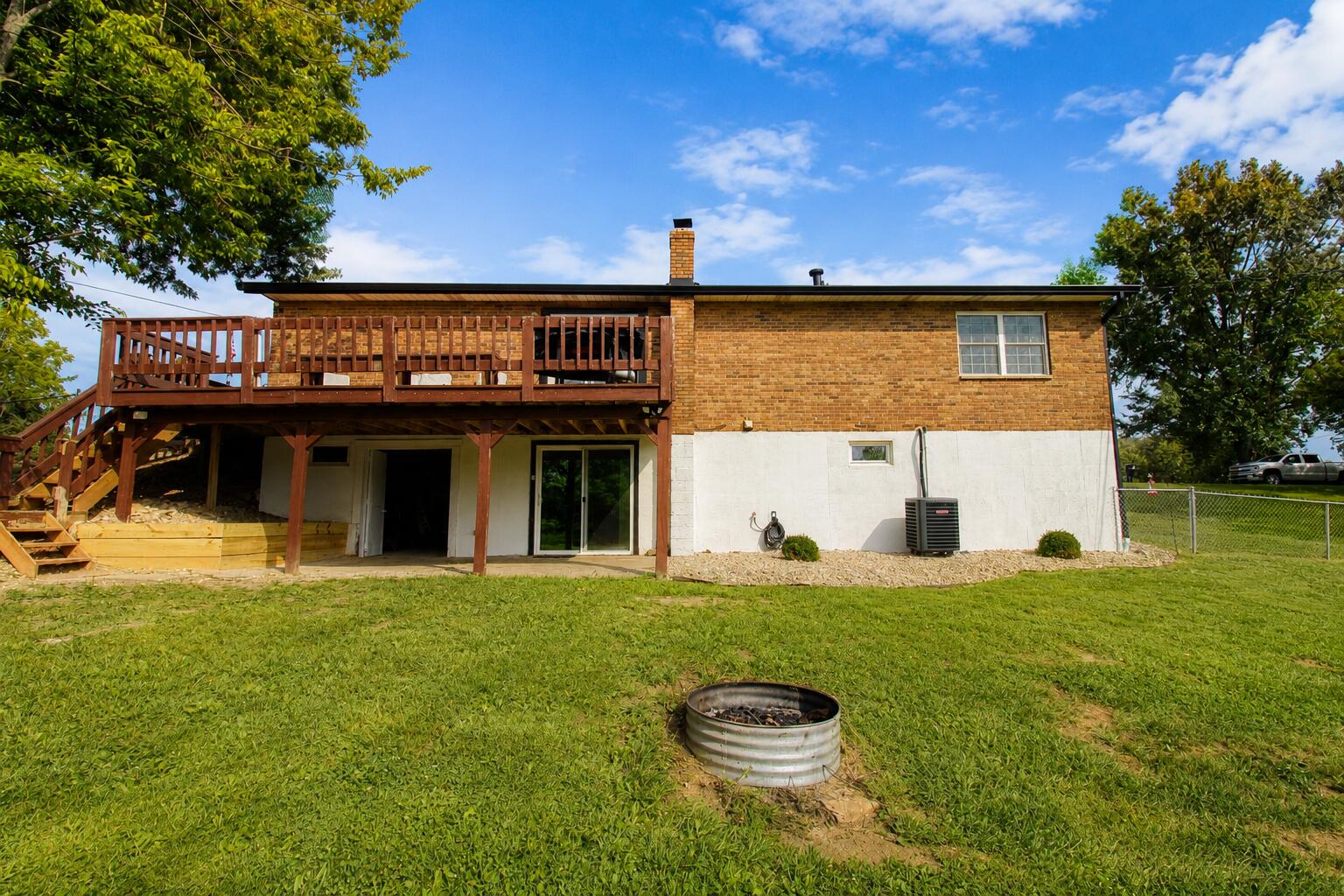 2 Terence Road Property Photo 32