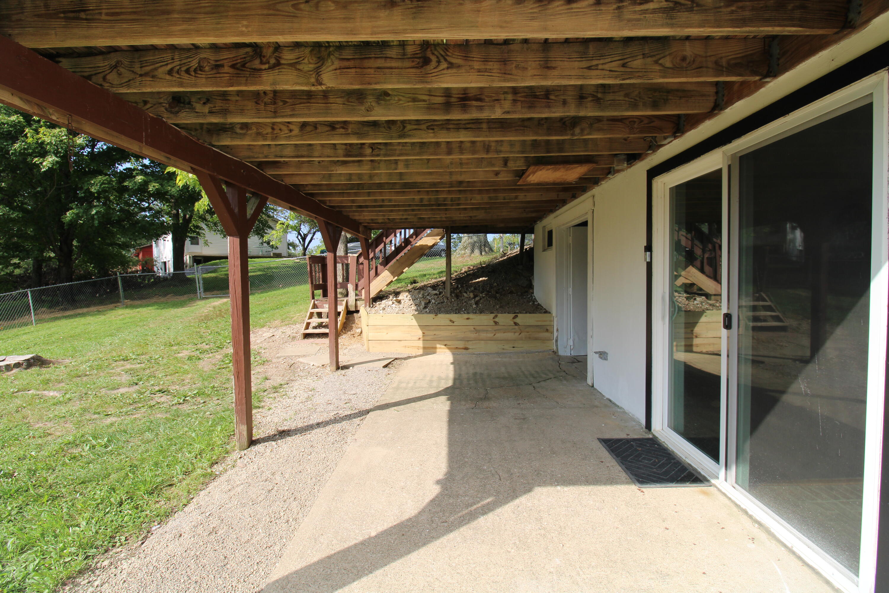 2 Terence Road Property Photo 33