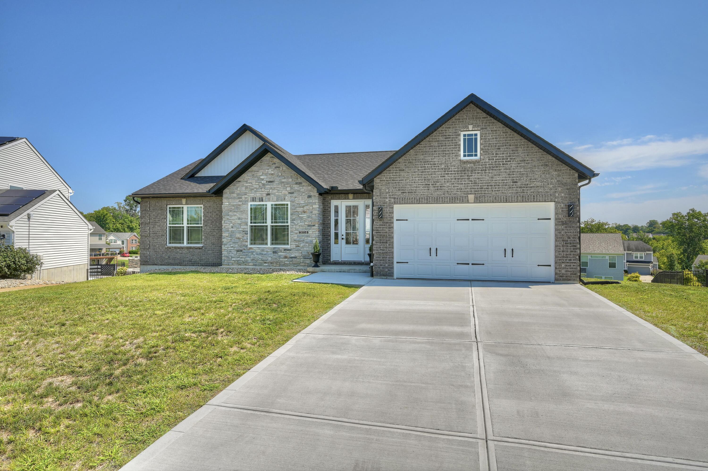 3016 Kel Court Property Photo 3