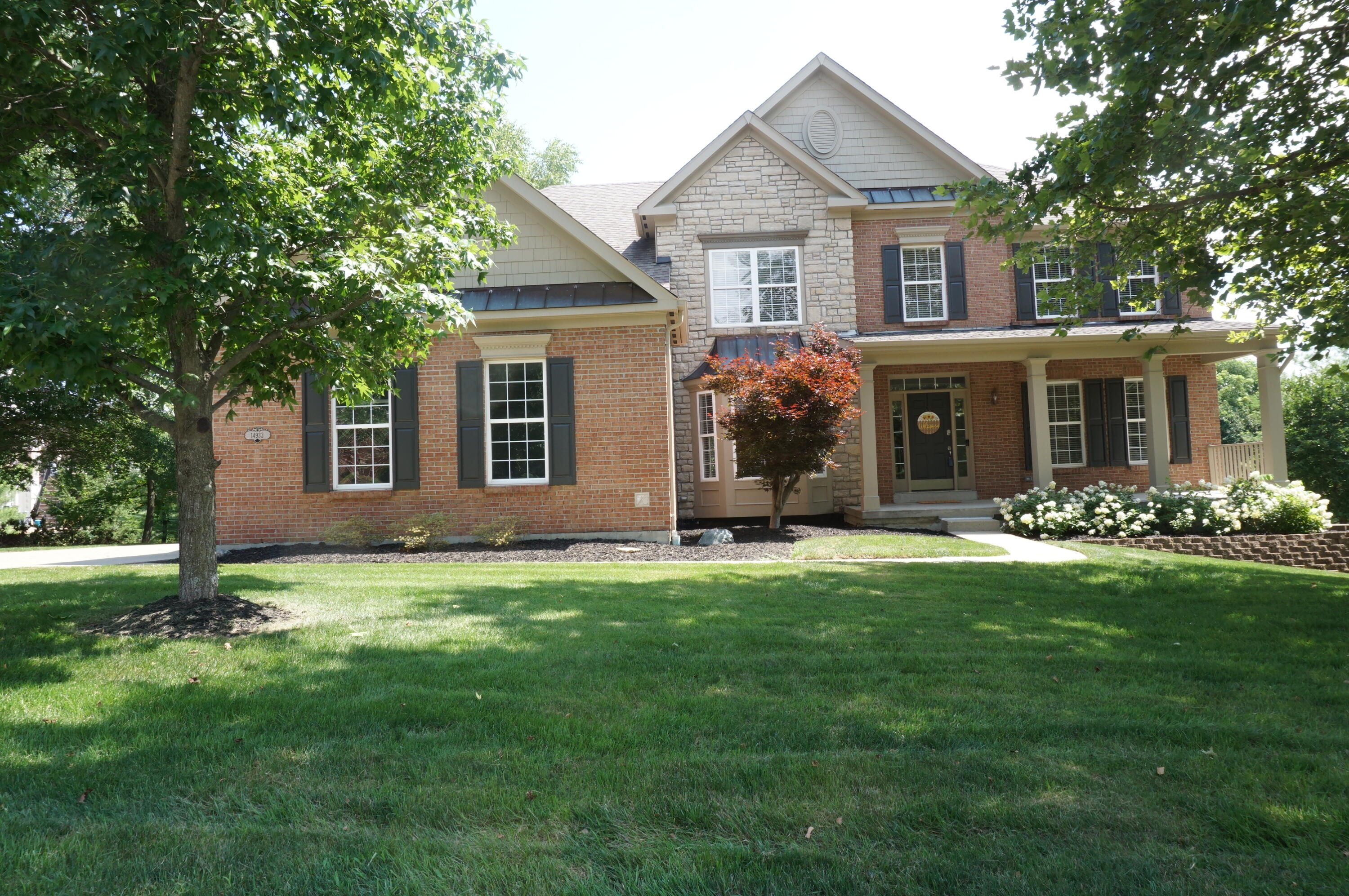 14933 Cool Springs Boulevard Property Photo 1