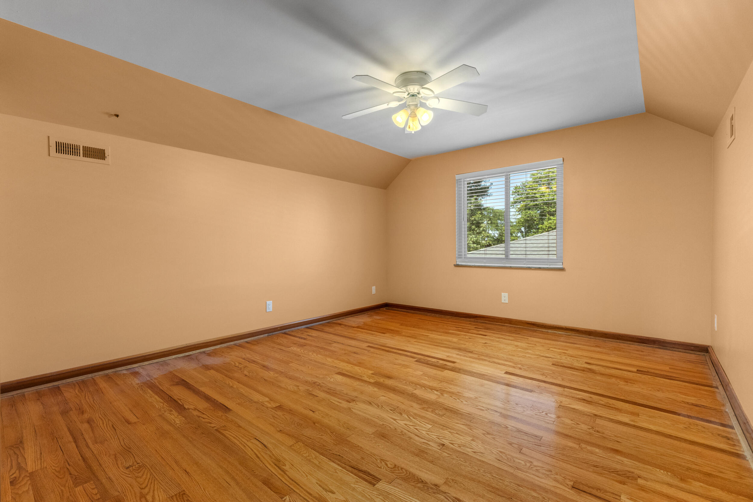1593 Marcella Drive Property Photo 27