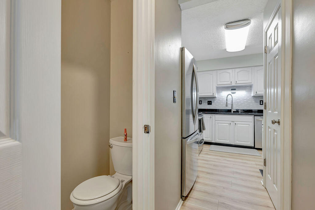 6523 Summerfield Drive Property Photo 20