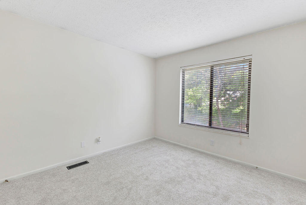 6523 Summerfield Drive Property Photo 27