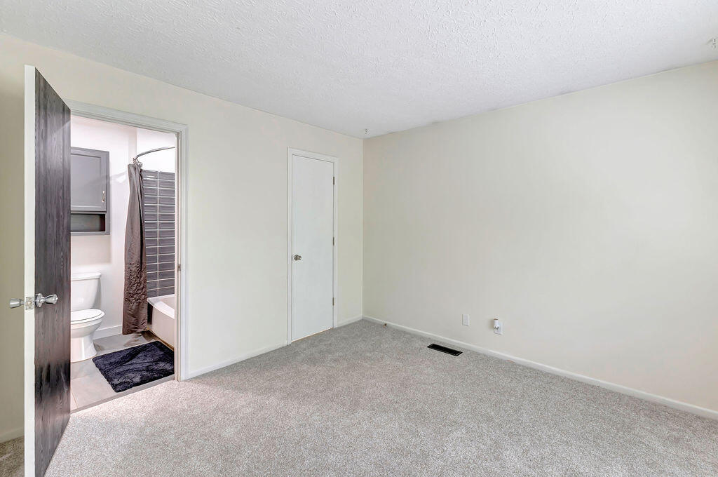 6523 Summerfield Drive Property Photo 28