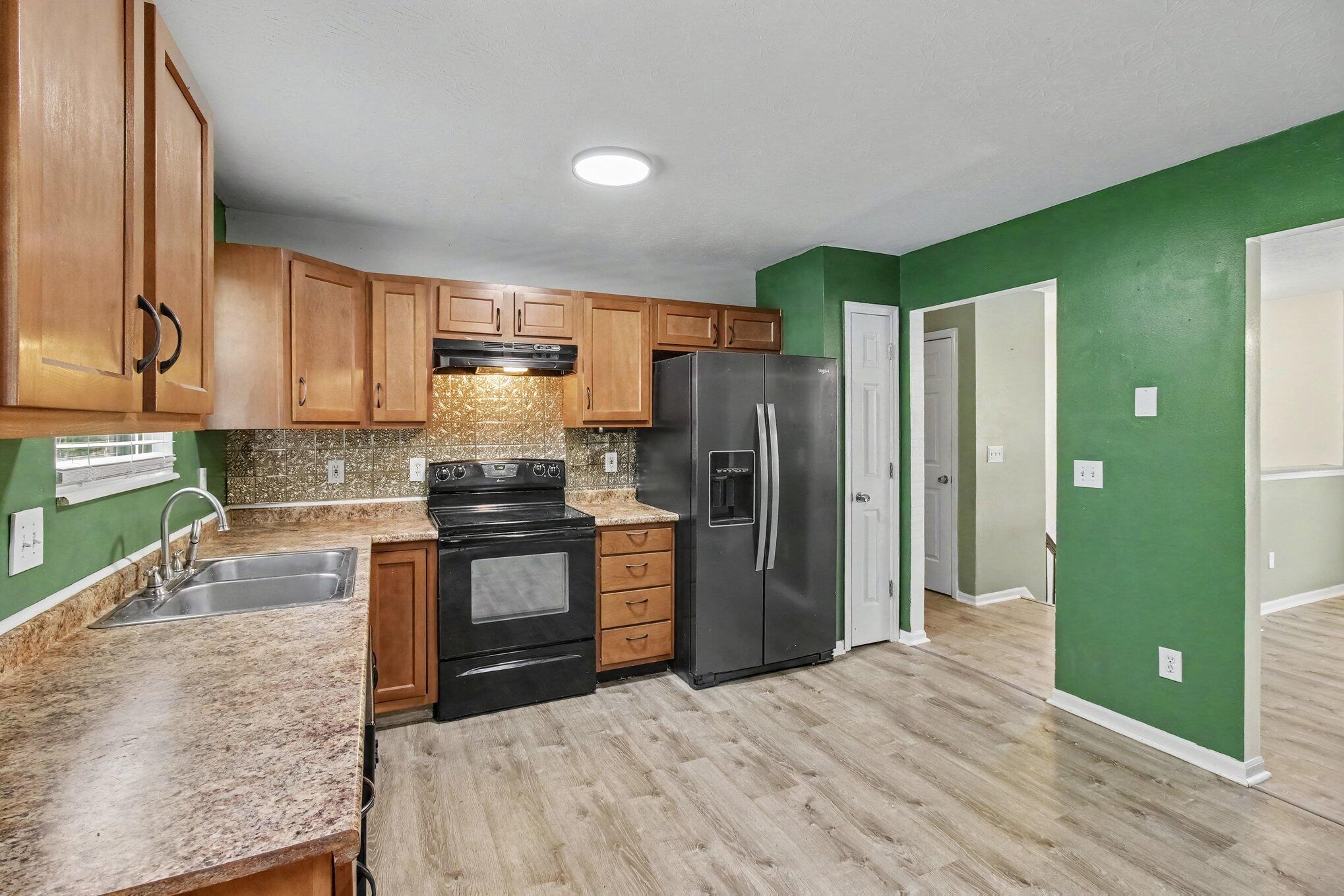 2067 Gribble Drive Property Photo 8