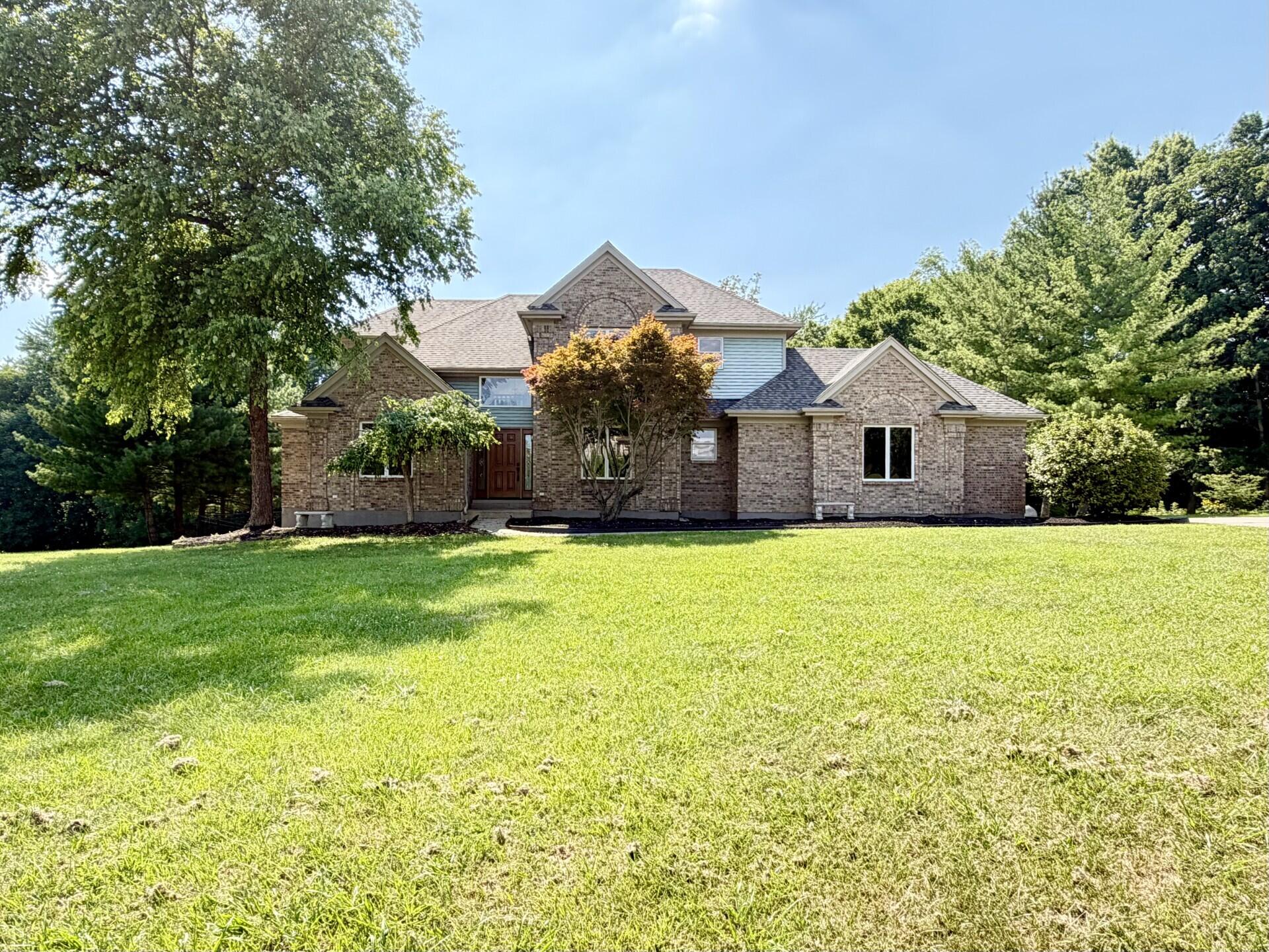 5569 Regal Ridge Drive Property Photo 1
