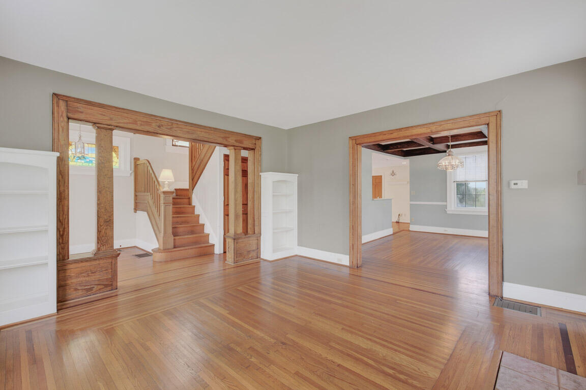 3521 Myrtle Avenue Property Photo 7
