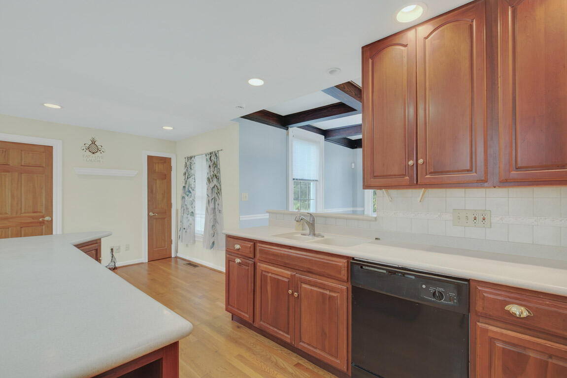 3521 Myrtle Avenue Property Photo 12