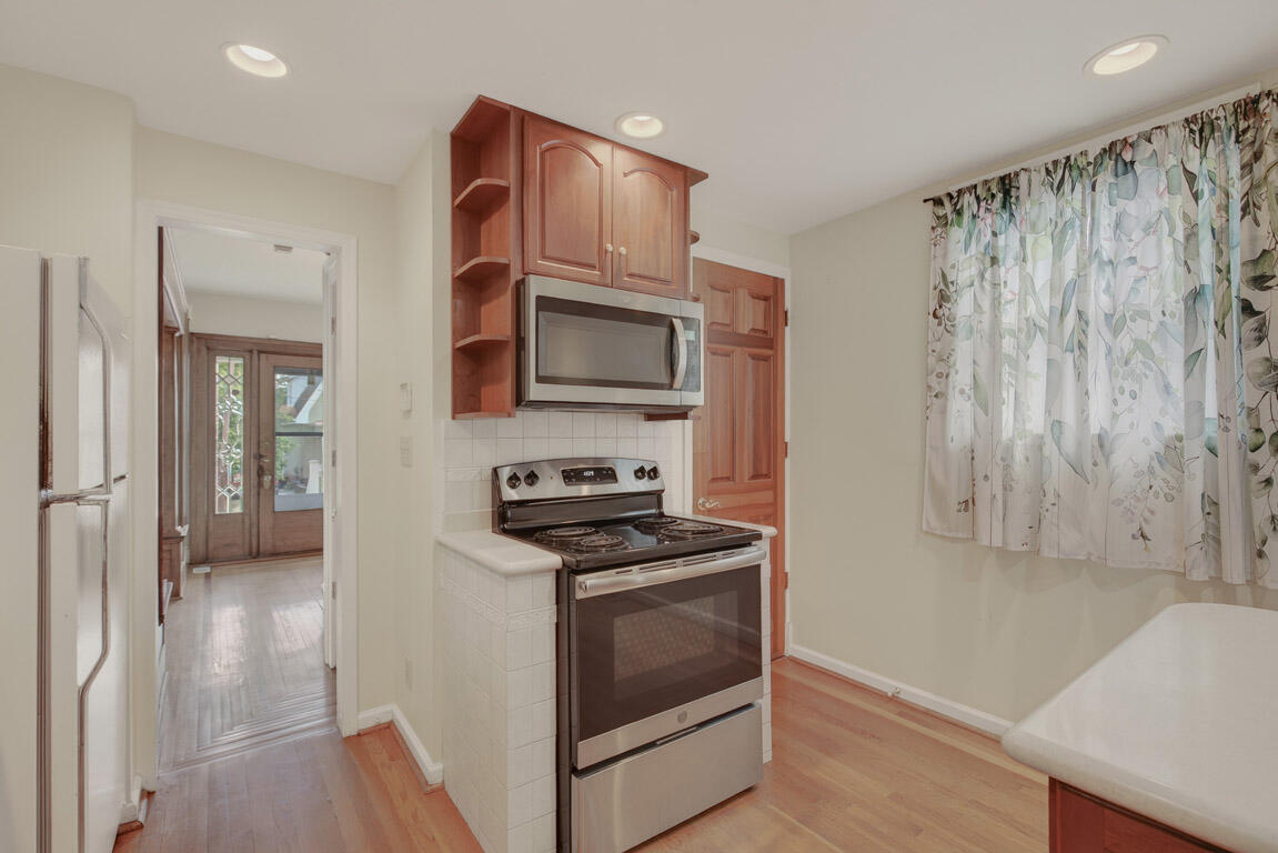 3521 Myrtle Avenue Property Photo 13