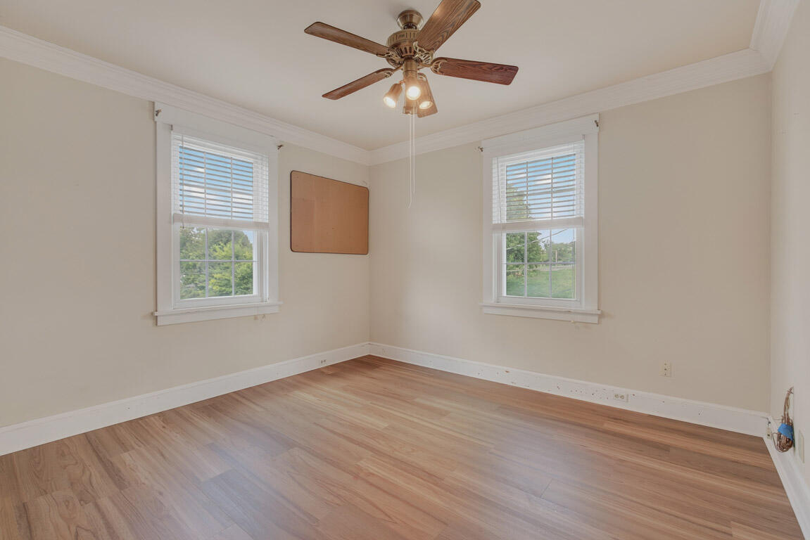 3521 Myrtle Avenue Property Photo 21