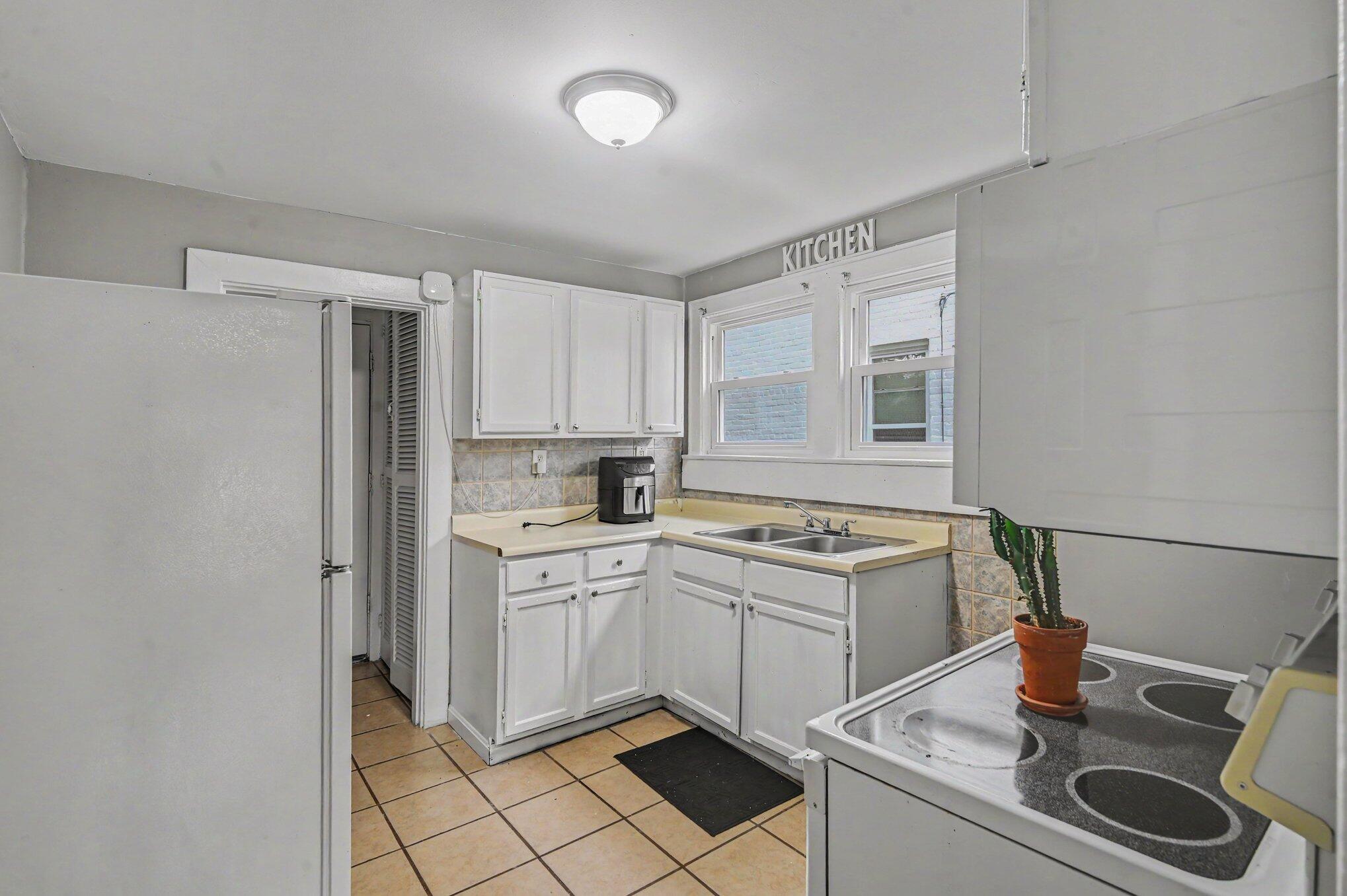 3515 Carlisle Avenue Property Photo 12