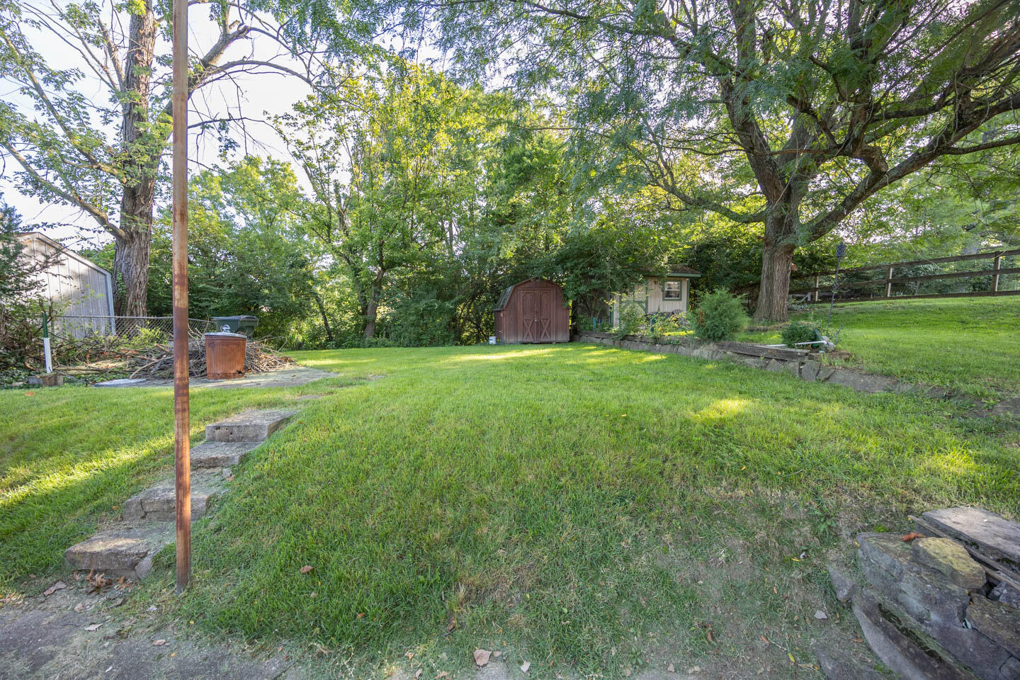 1 N Sherry Lane Property Photo 5