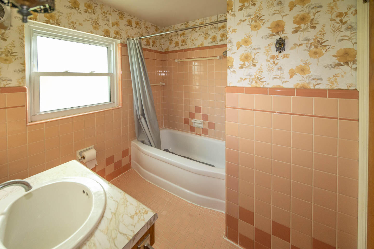 1 N Sherry Lane Property Photo 18