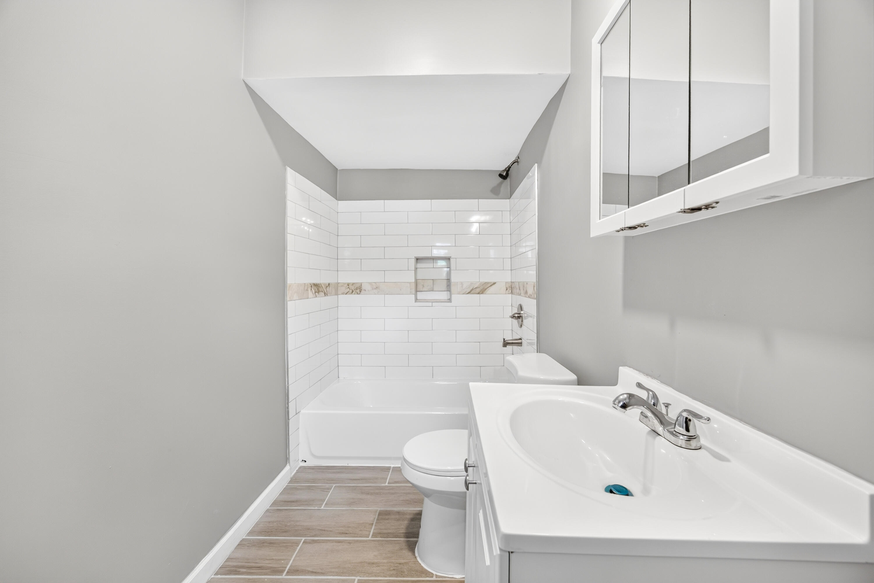 1207 John Street Property Photo 21
