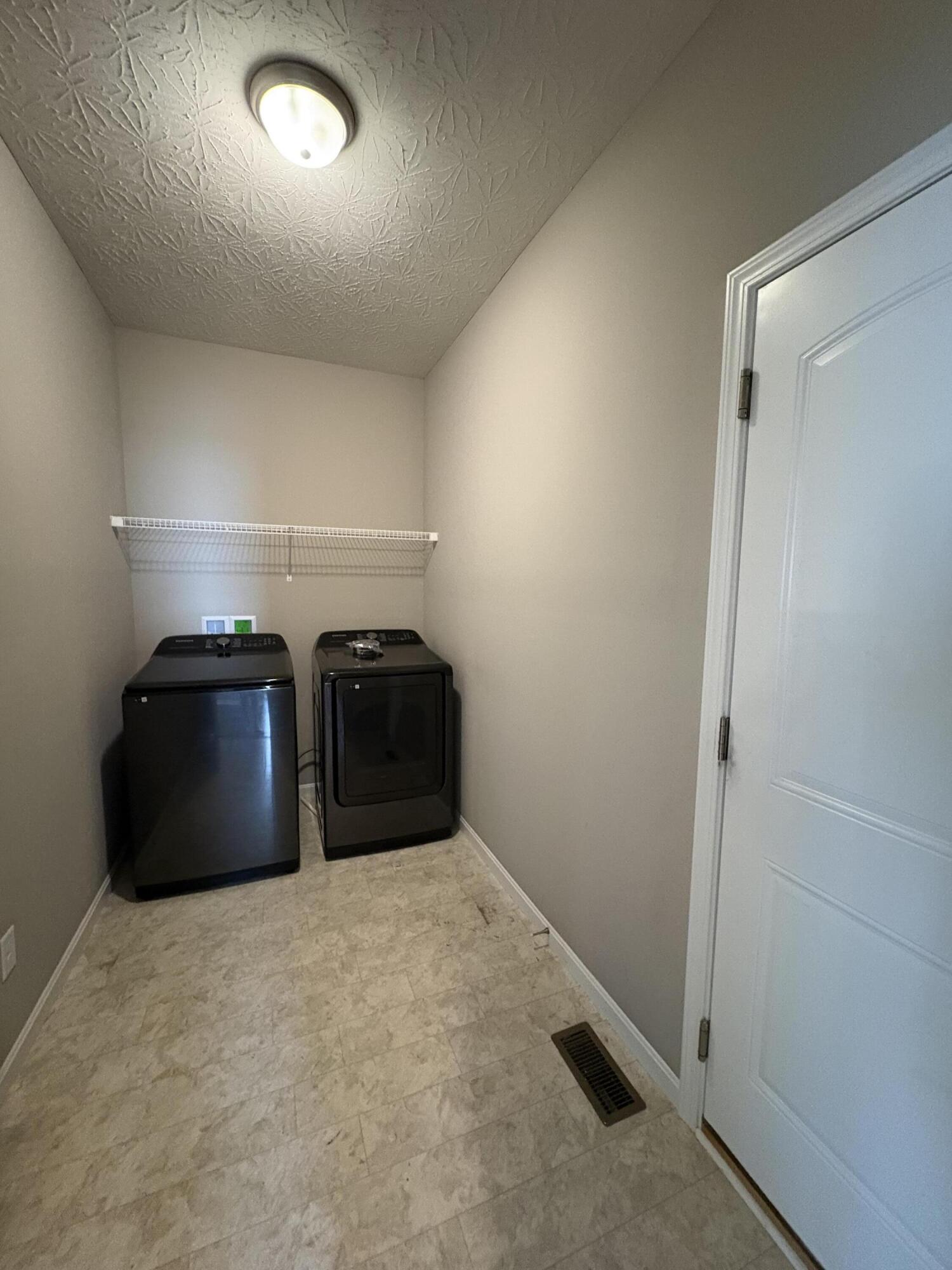 6567 Cannondale Drive Property Photo 19