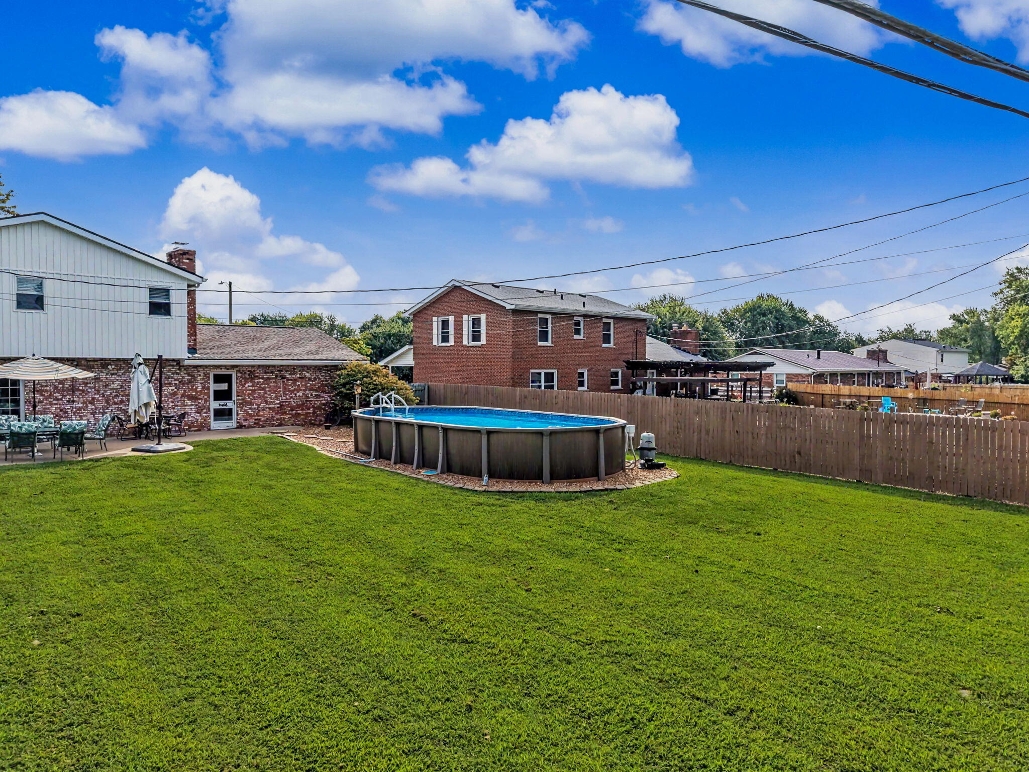 138 W Dilcrest Circle Property Photo 10