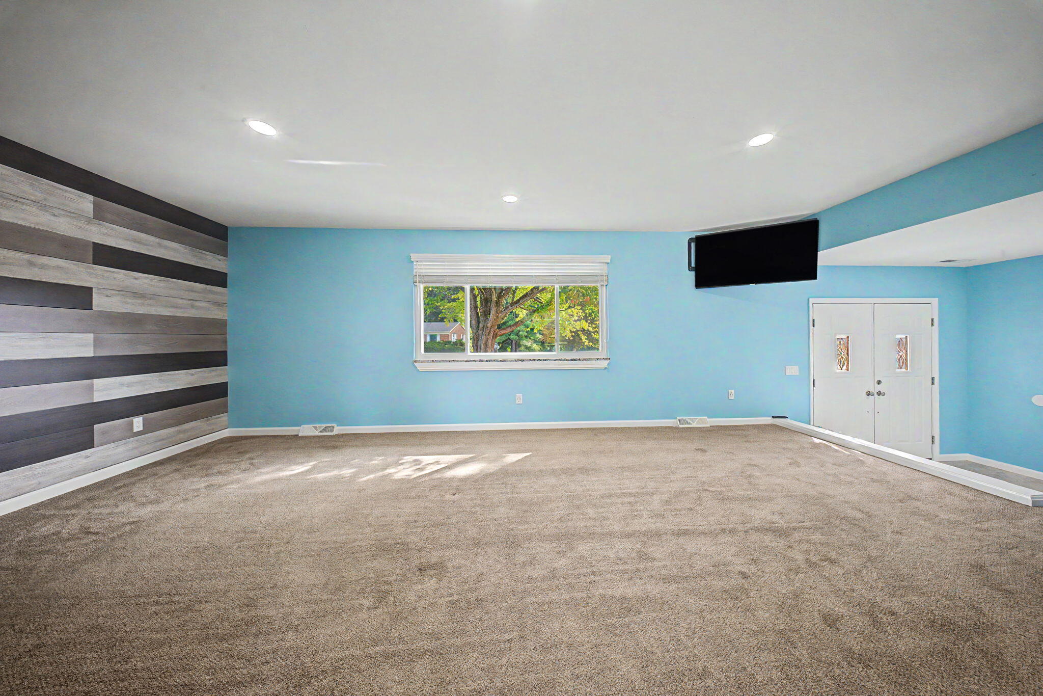 138 W Dilcrest Circle Property Photo 22