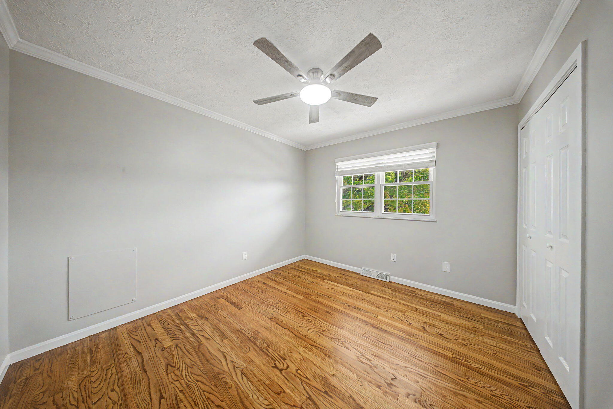 138 W Dilcrest Circle Property Photo 36