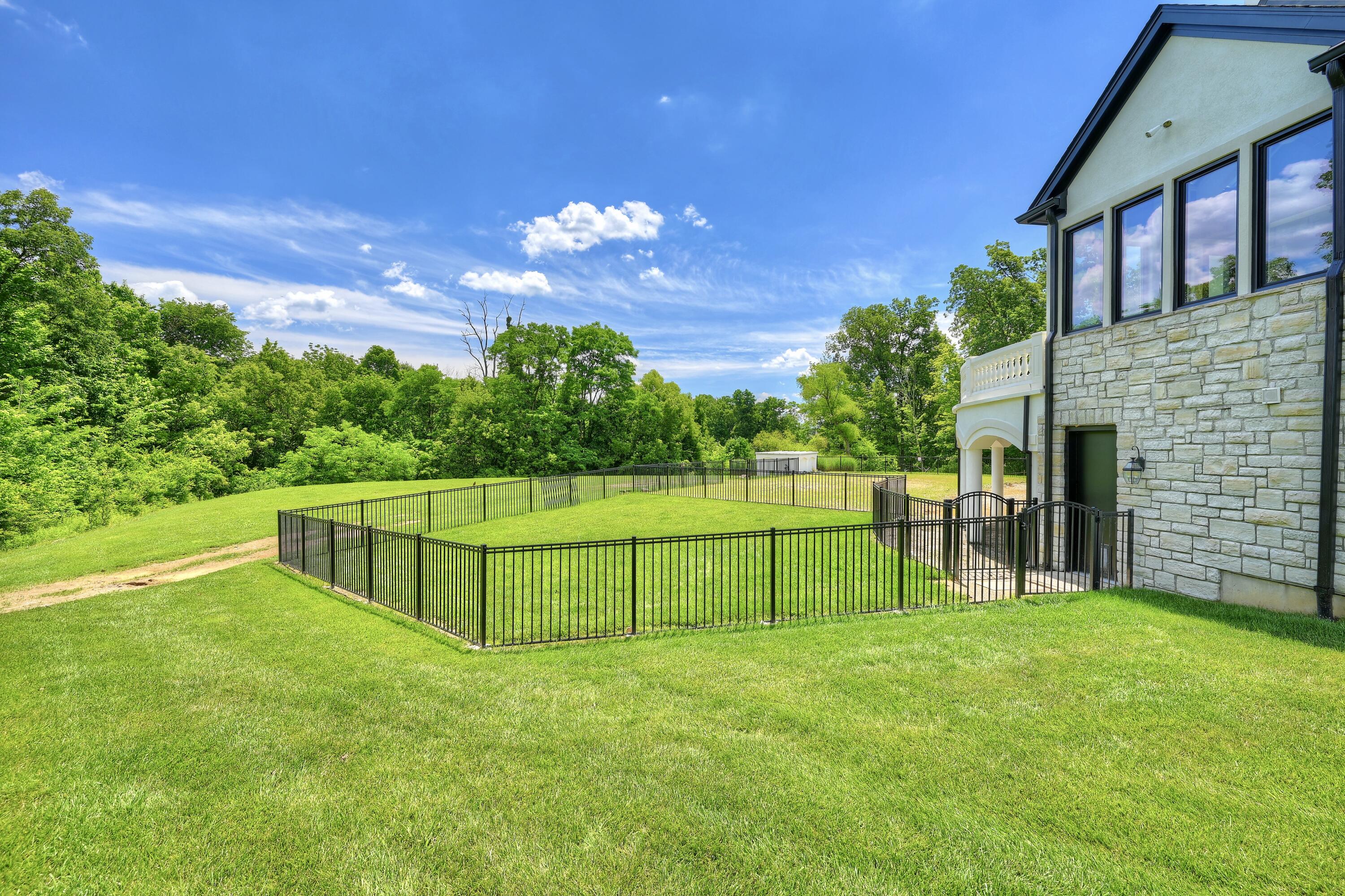 10826 Omaha Trace Property Photo 6