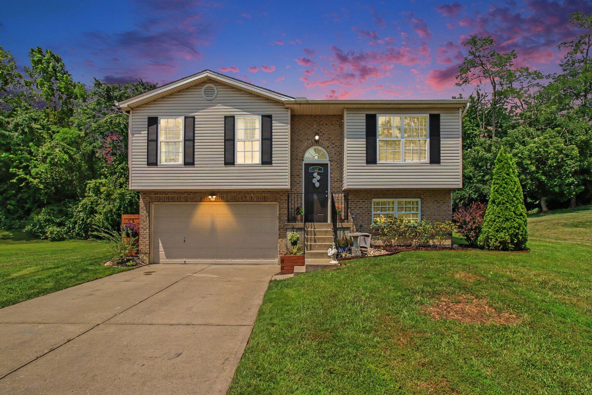 3392 Senate Place Property Photo 2