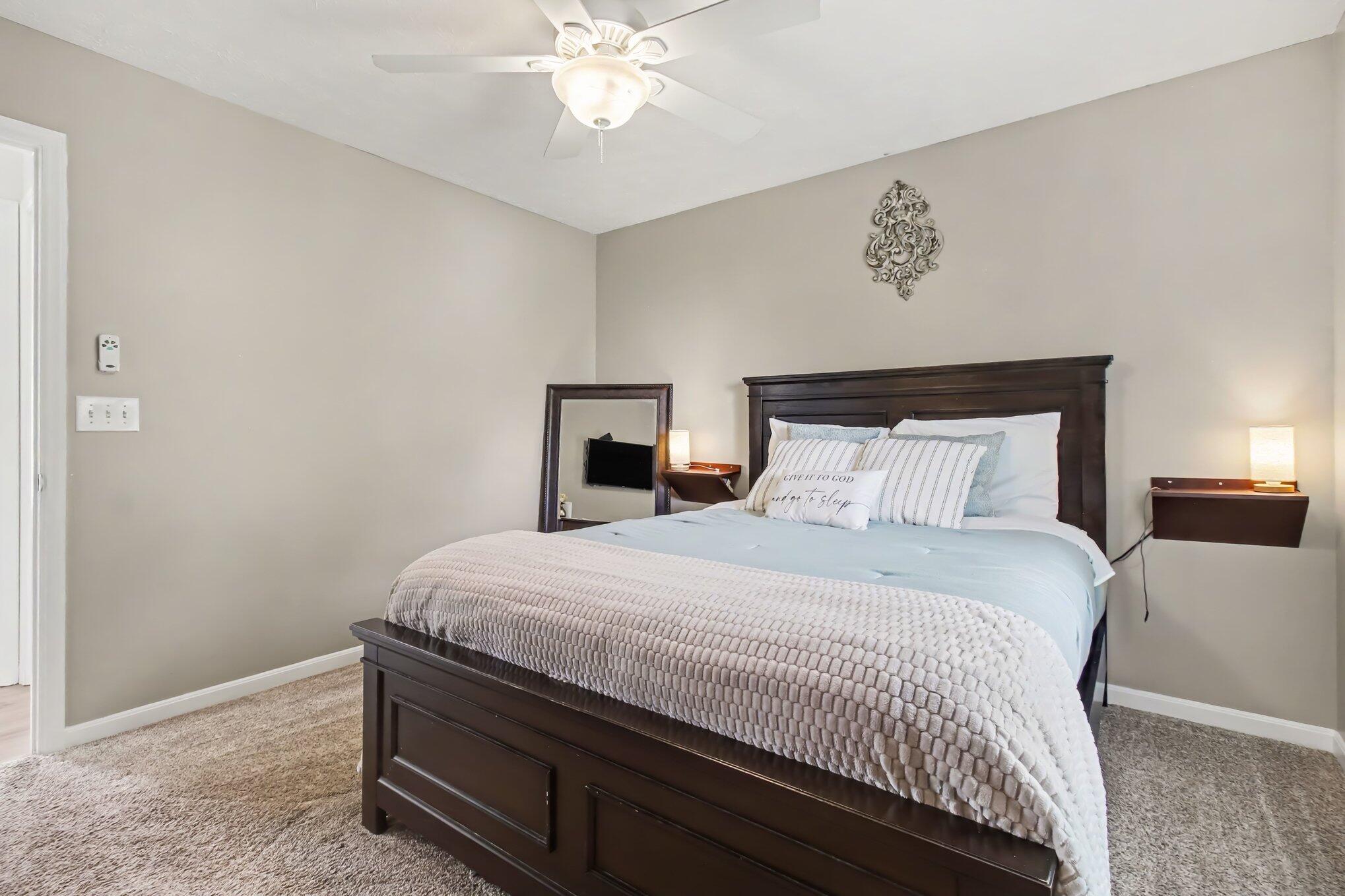 3392 Senate Place Property Photo 12