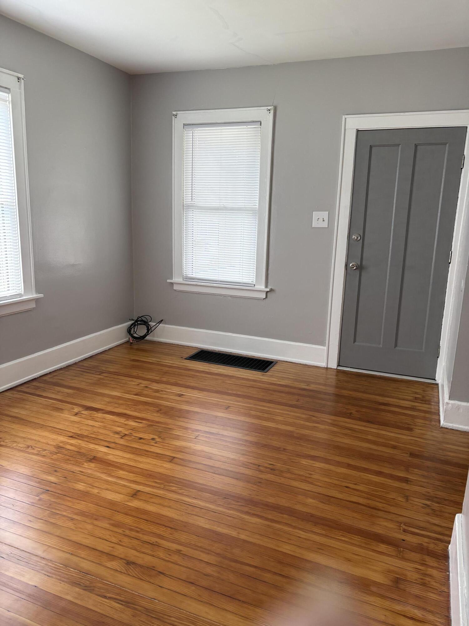 40 Sunset Avenue Property Photo 5