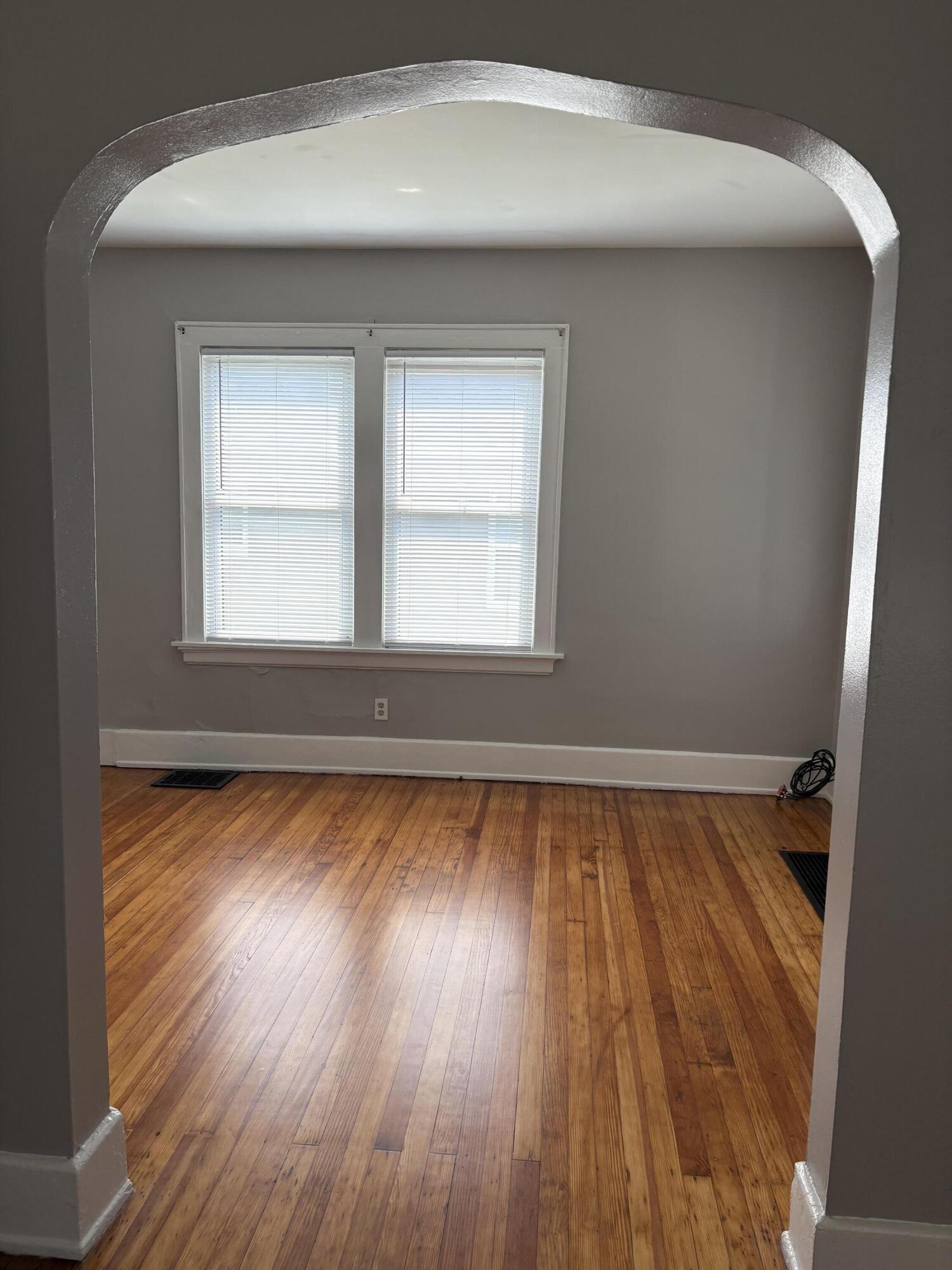 40 Sunset Avenue Property Photo 6