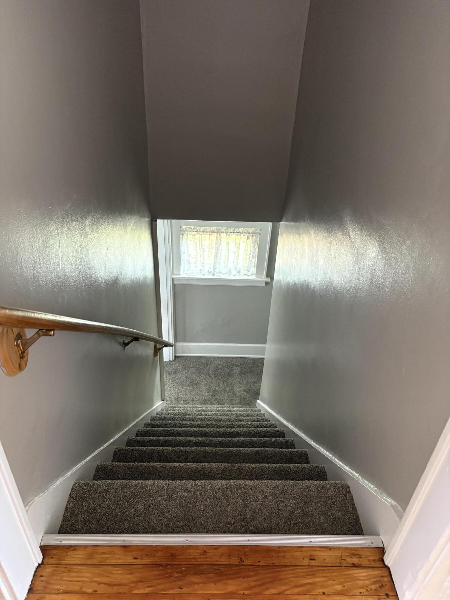 40 Sunset Avenue Property Photo 10