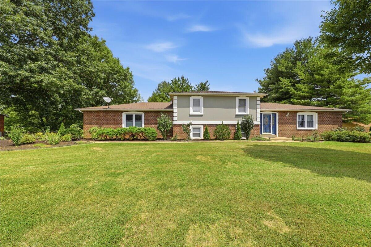 10794 Palestine Drive Property Photo 1