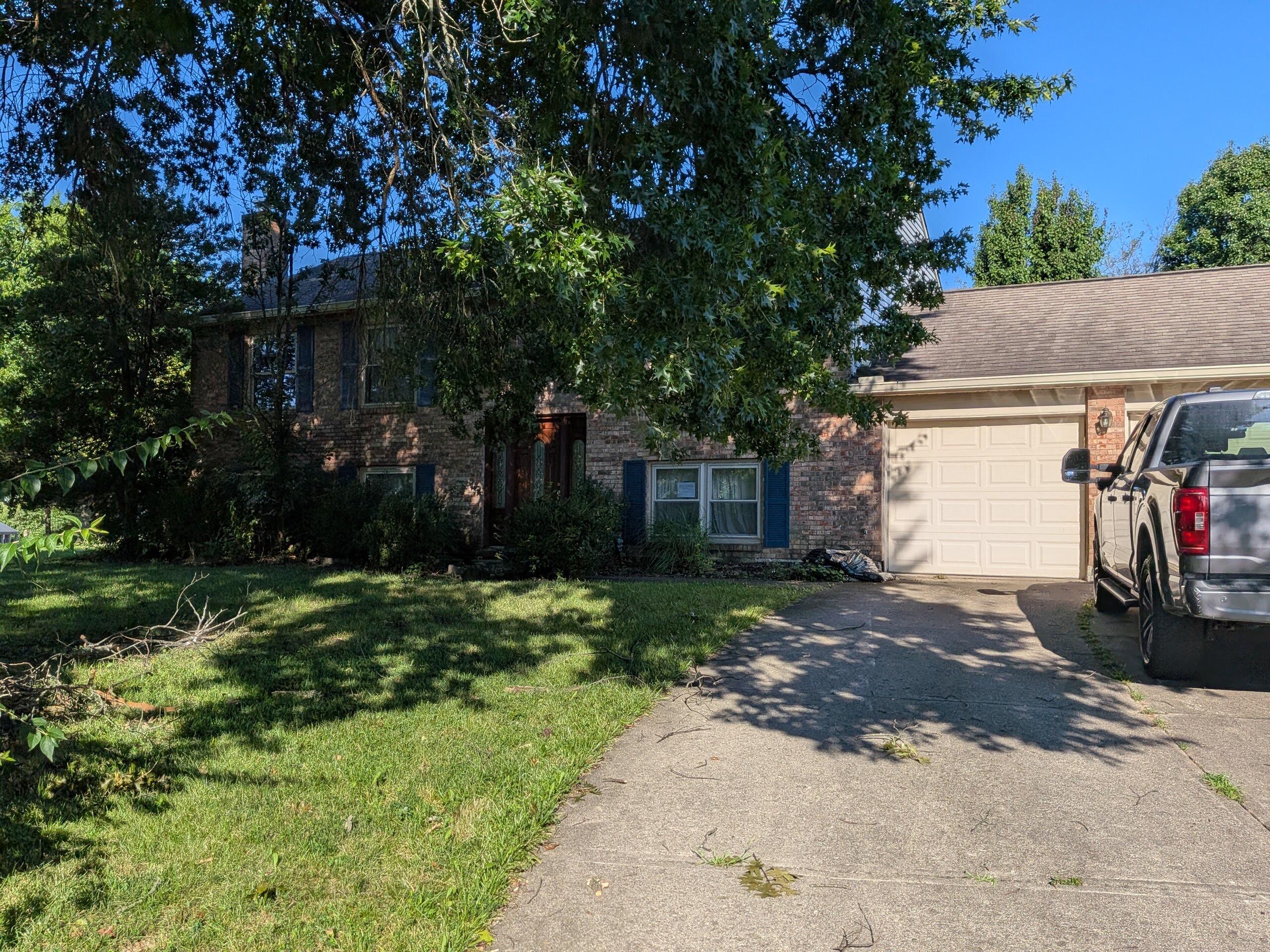 2689 Pineview Drive