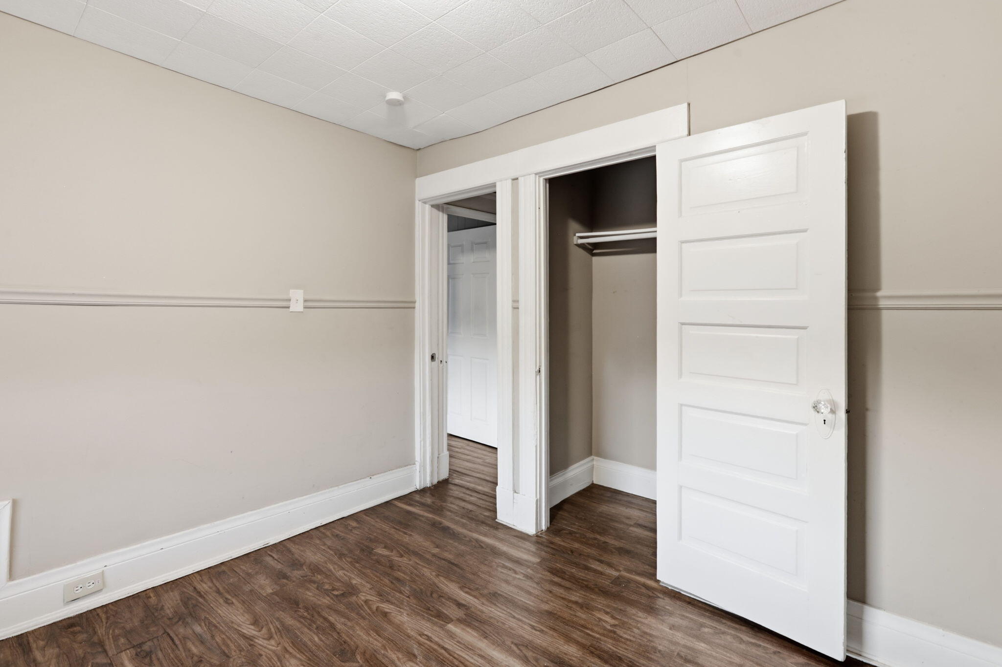 3912 Huntington Avenue Property Photo 14