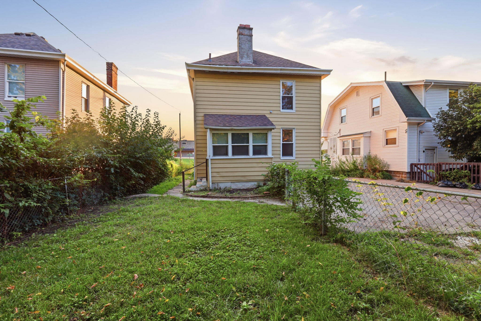 3912 Huntington Avenue Property Photo 18