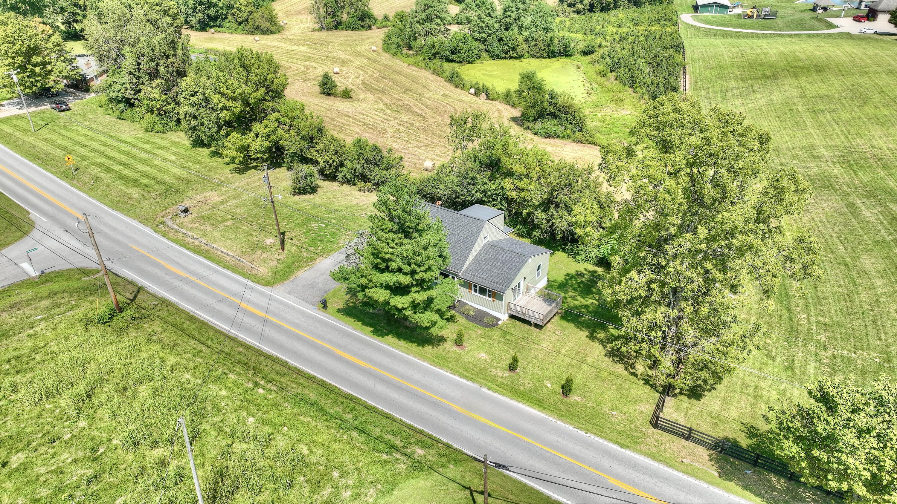 2942 Hathaway Road Property Photo 4