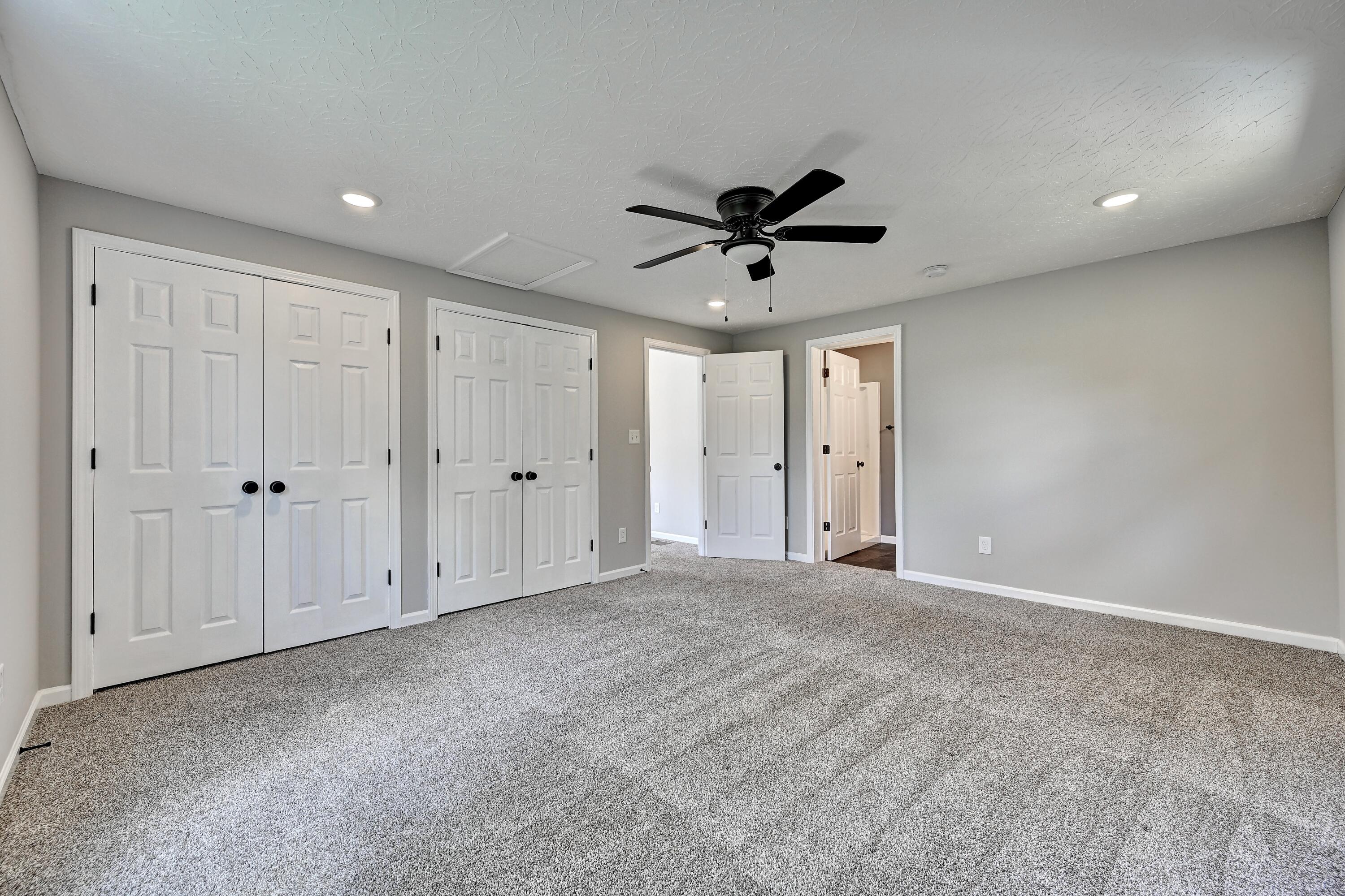 2942 Hathaway Road Property Photo 11
