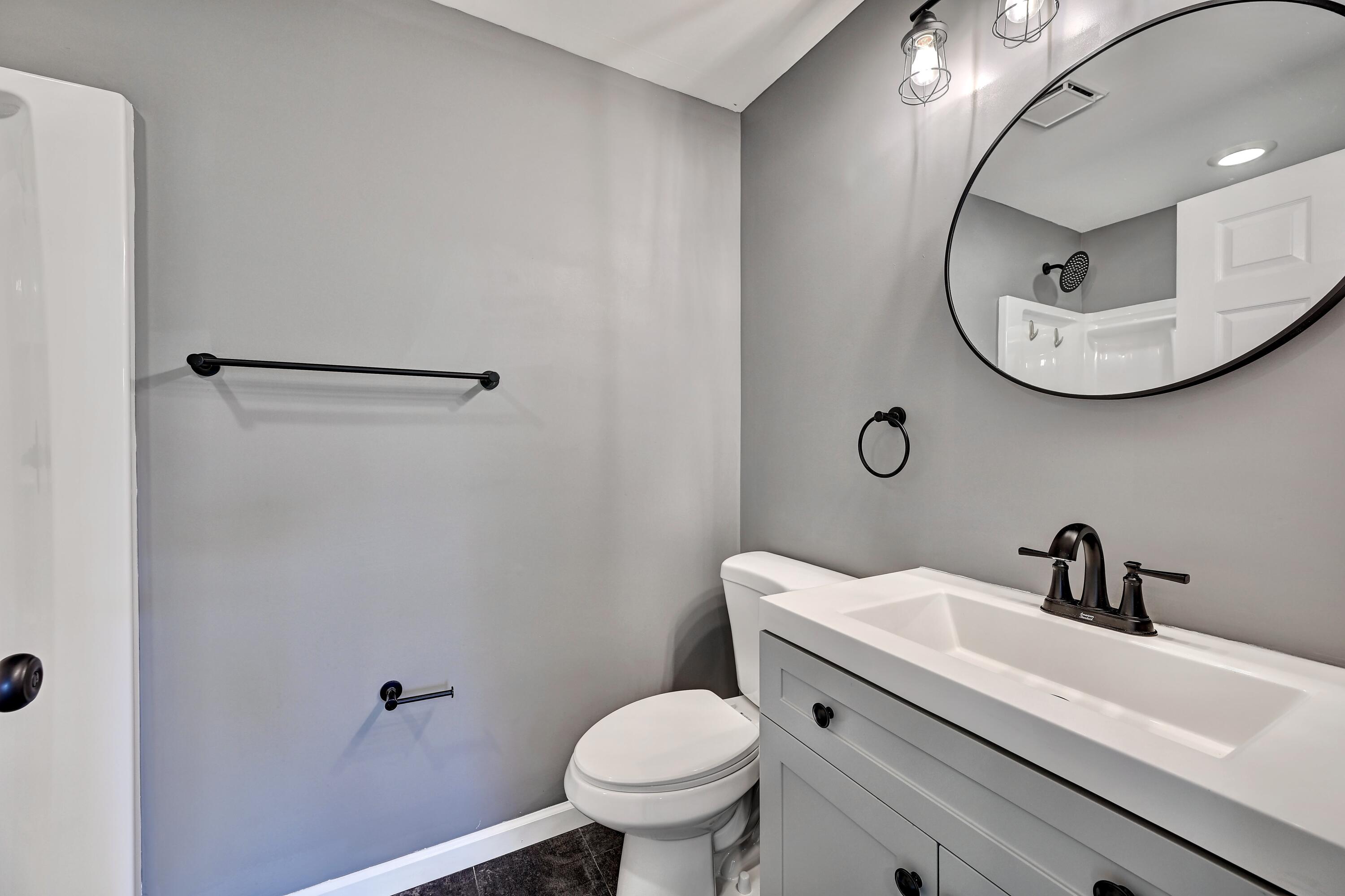 2942 Hathaway Road Property Photo 12